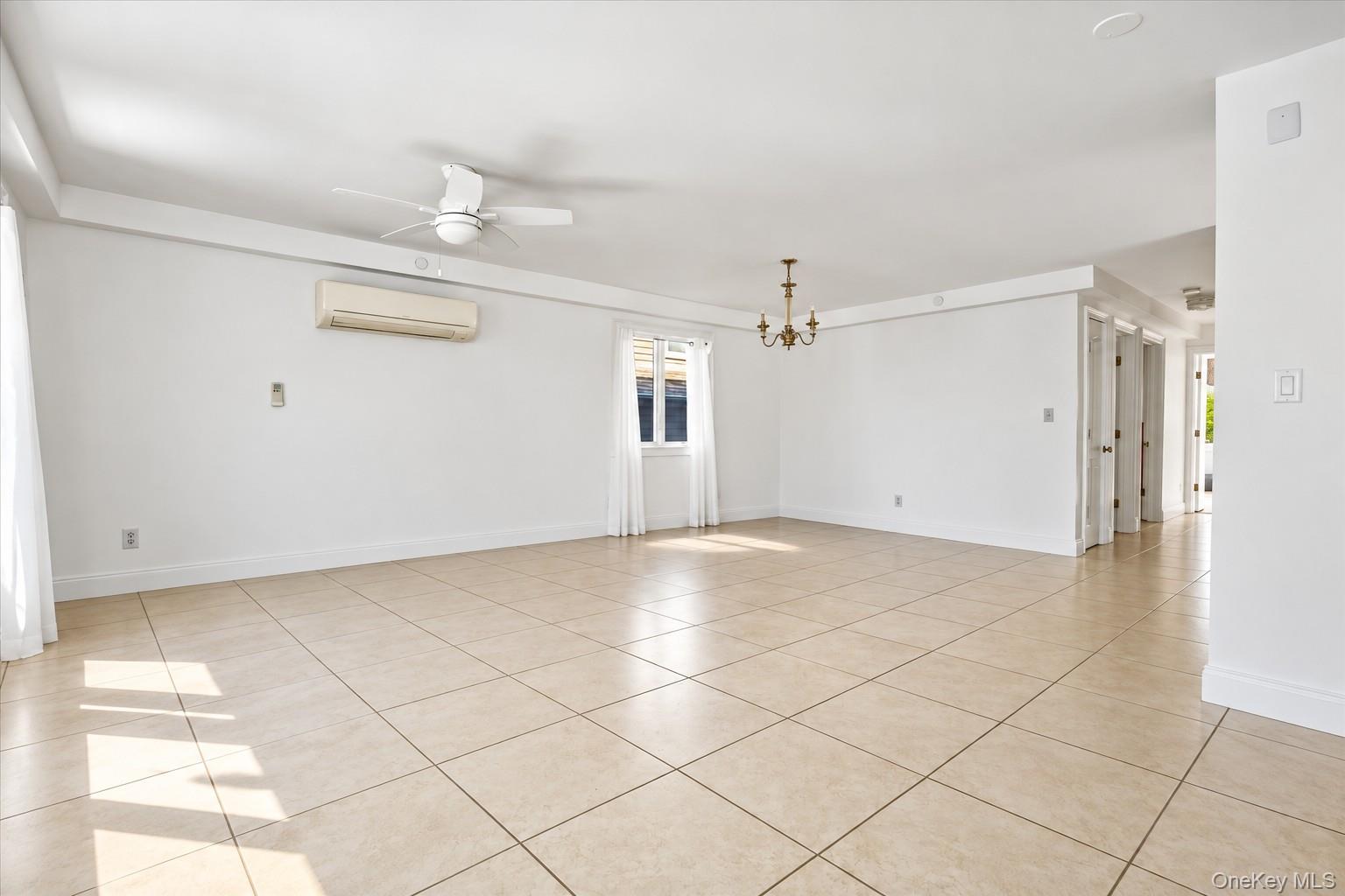 159-19 101 Street – For Sale photo 6