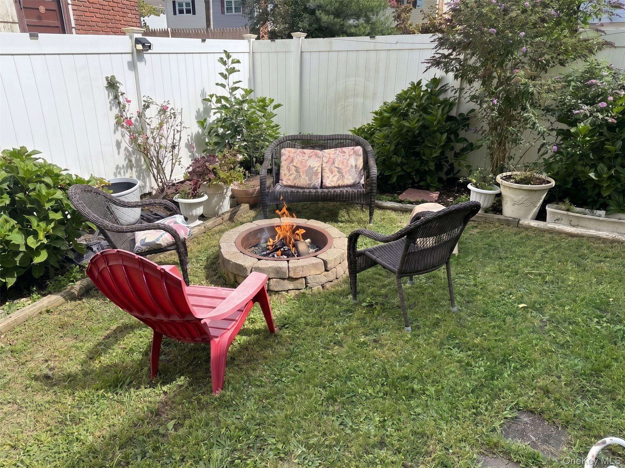 61 Lonergan Drive – For Sale photo 11