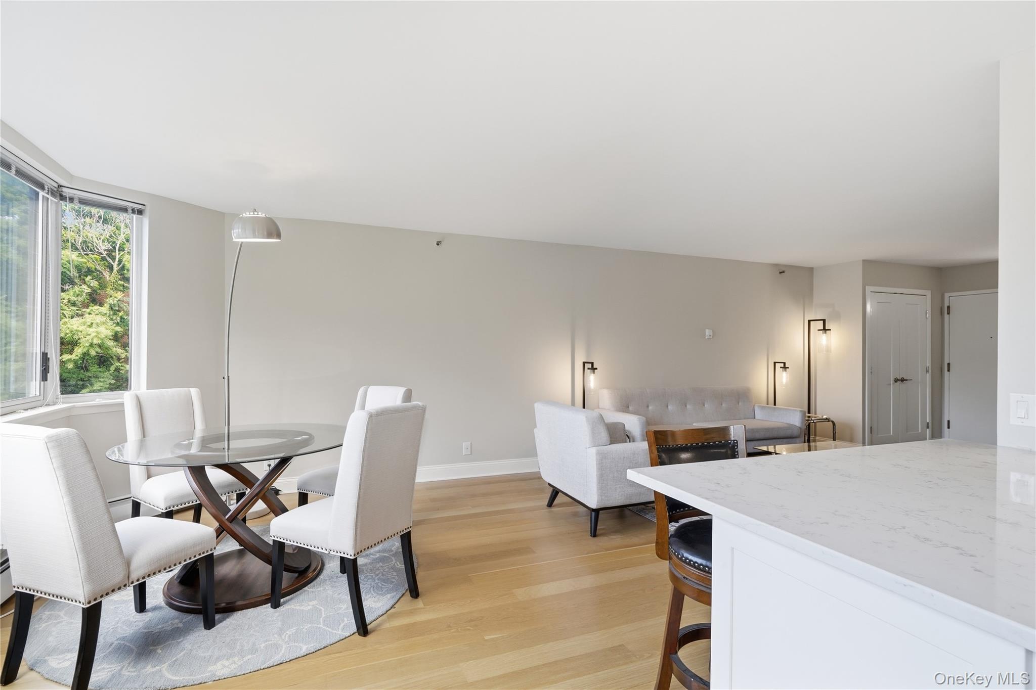 14 Nosband Avenue, Unit 3K photo 6