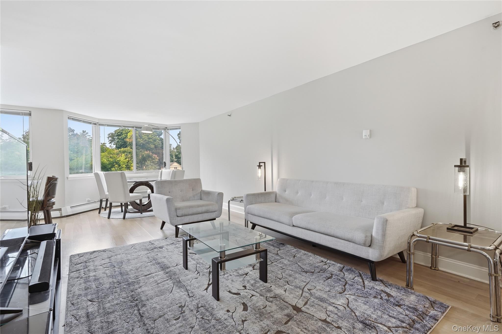 14 Nosband Avenue, Unit 3K photo 4