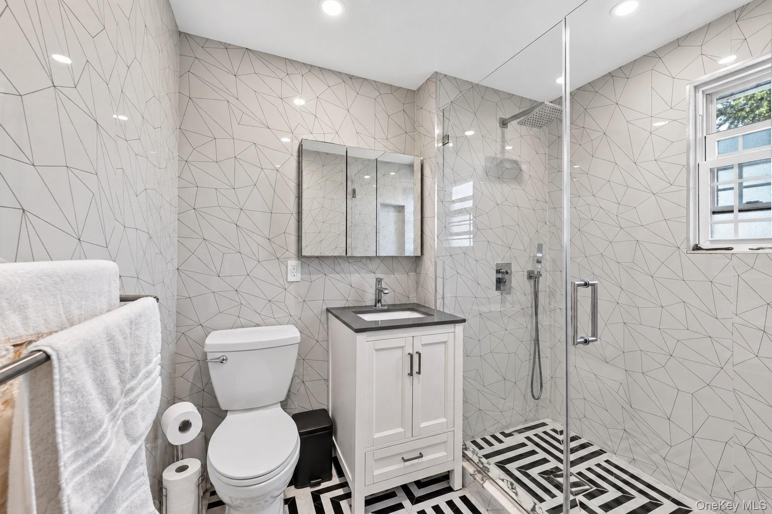8 Highview Avenue – For Sale photo 25
