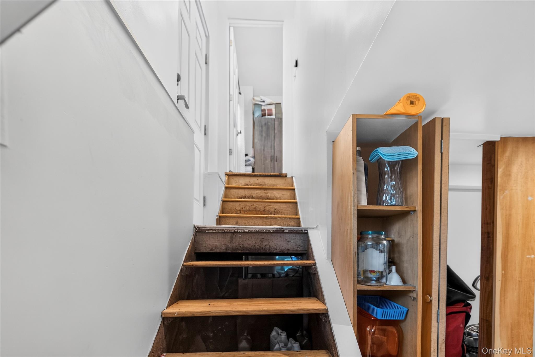 8 Highview Avenue – For Sale photo 29