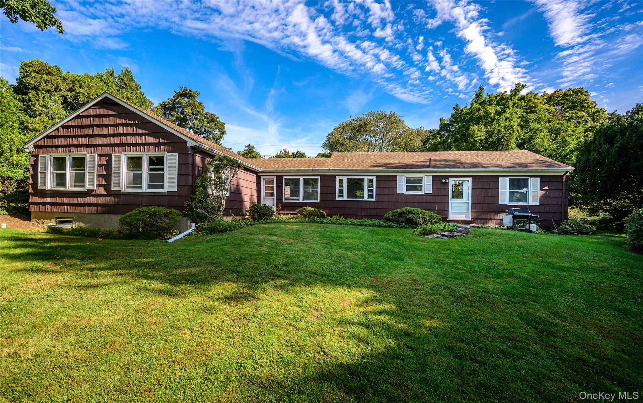 9 Ryder Avenue – For Sale photo 2