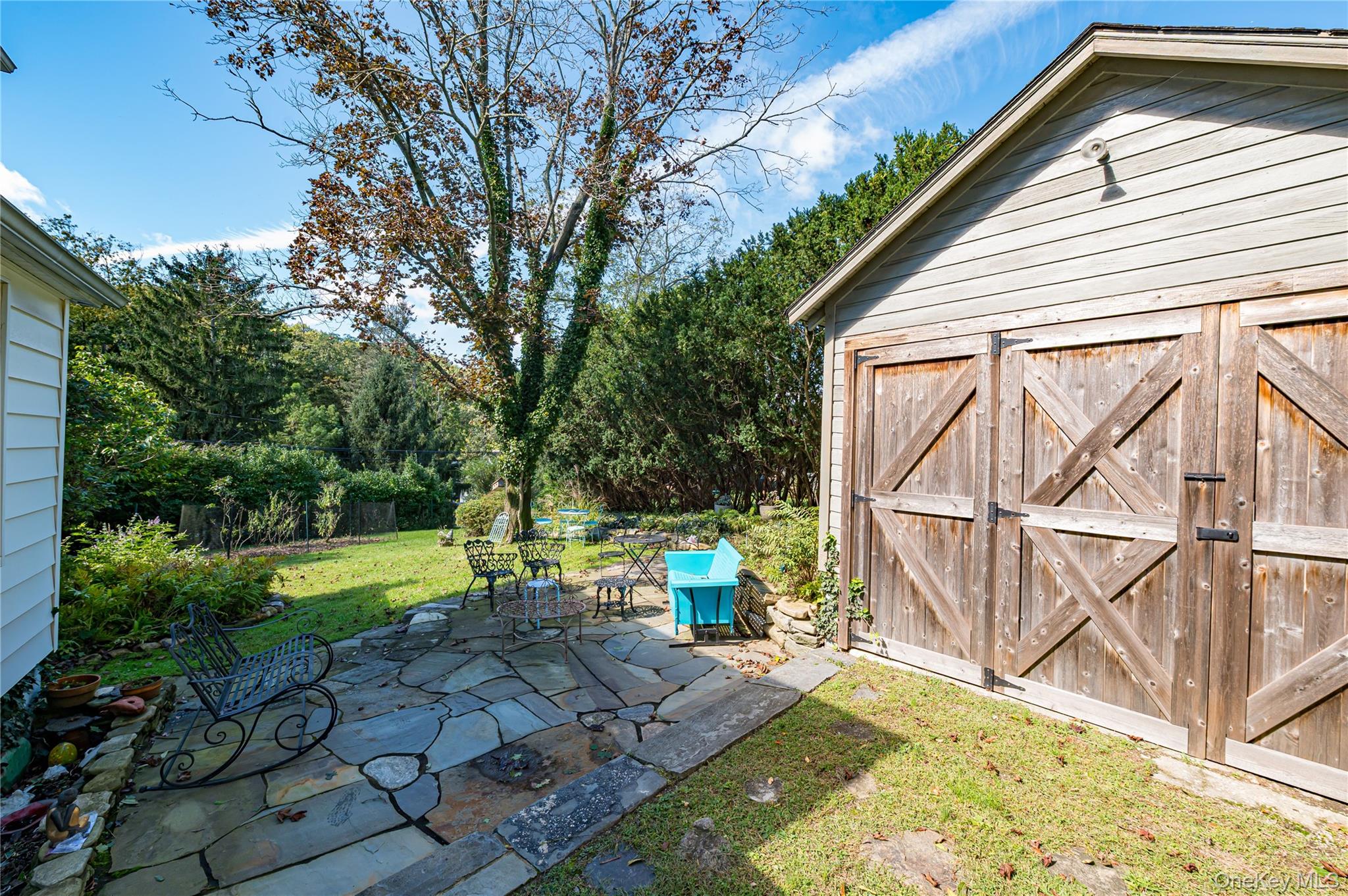 201 Maiden Lane – For Sale photo 2