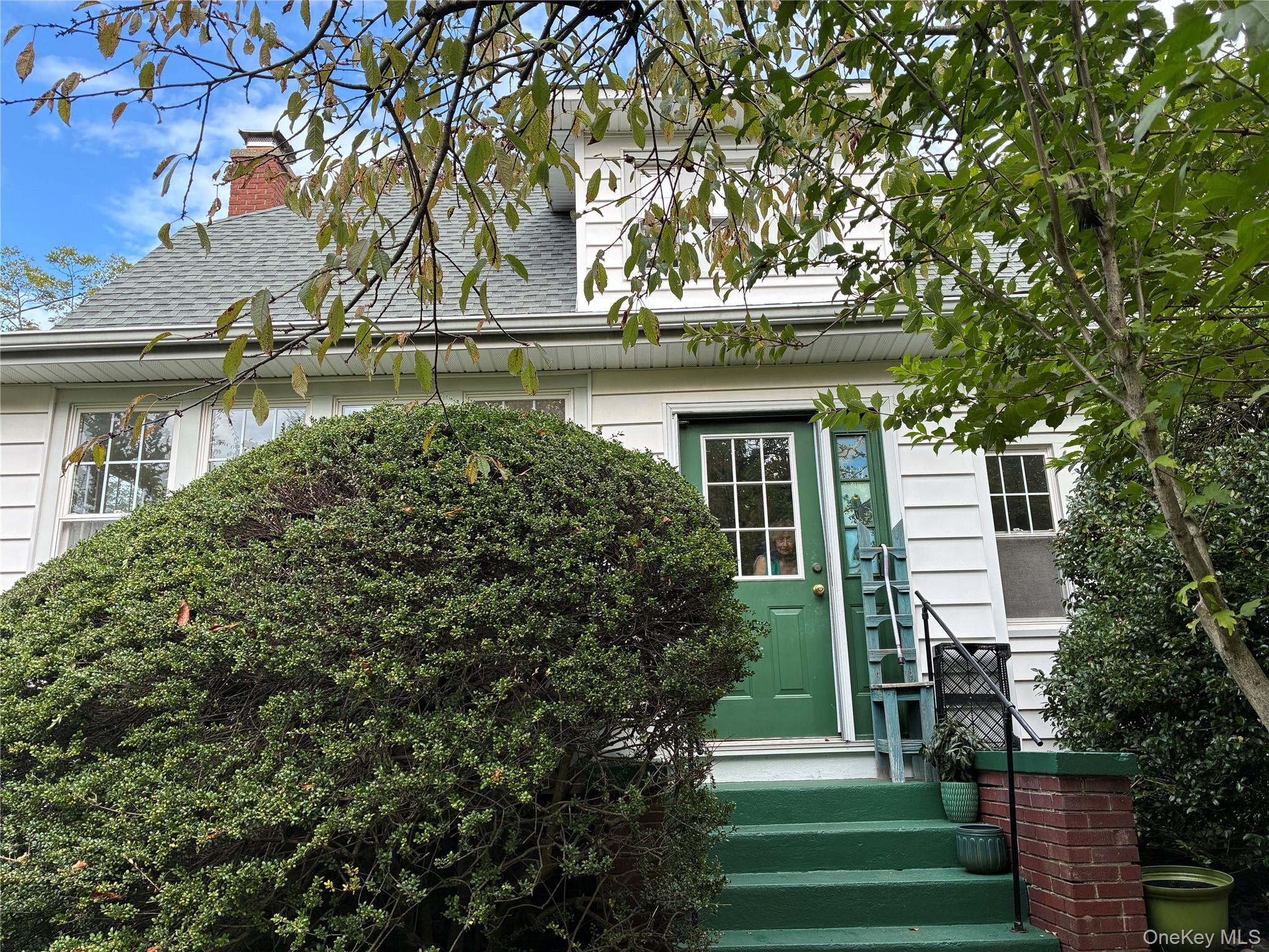 201 Maiden Lane – For Sale