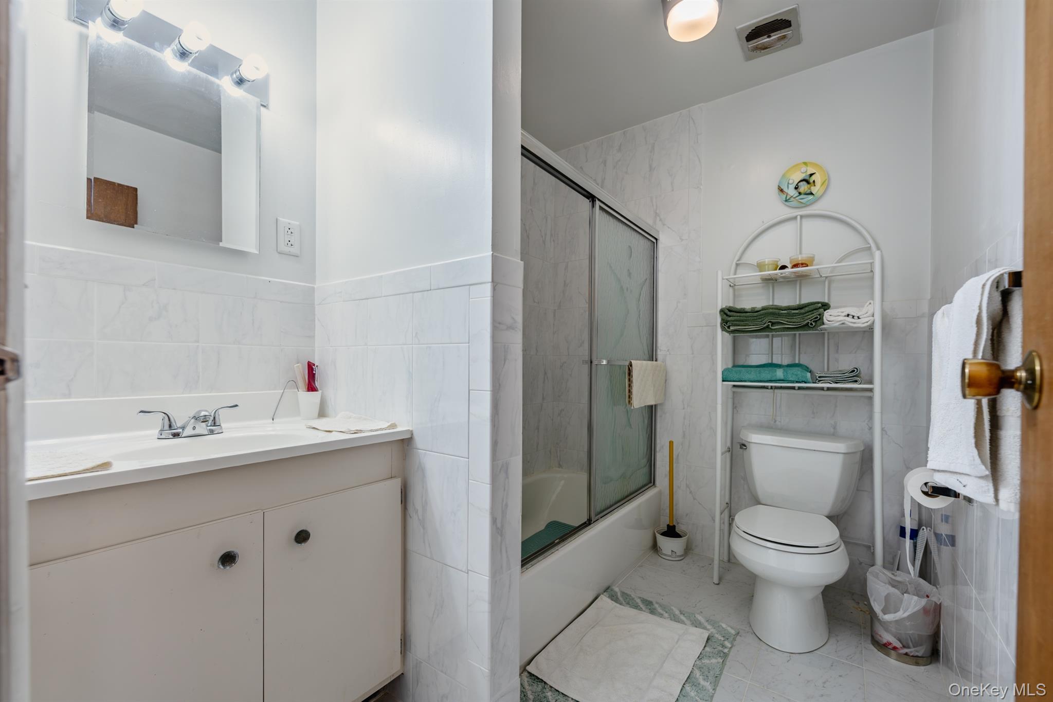 39 Jeanette Lane – For Sale photo 17
