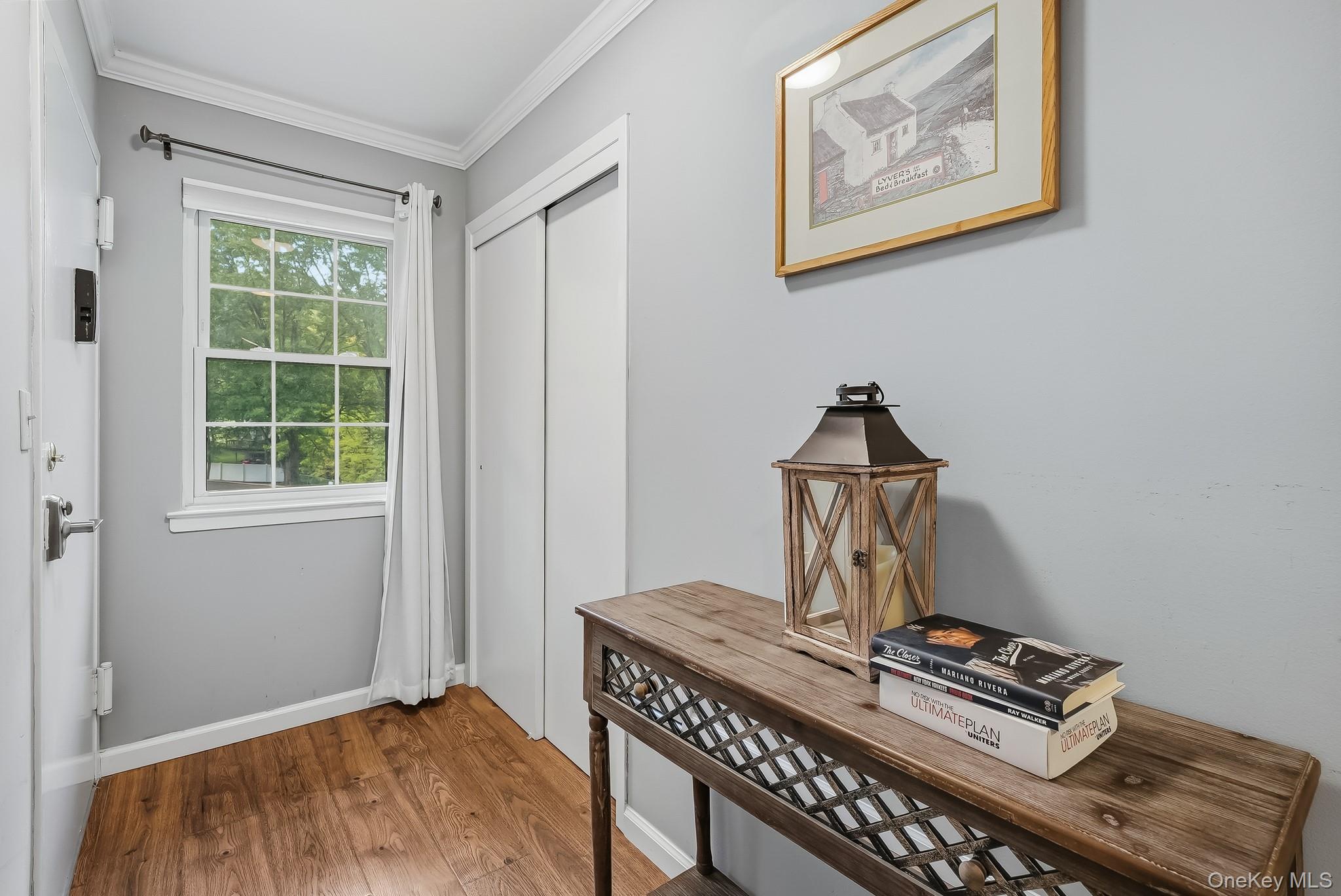 446 Somerset Drive, Unit L photo 4