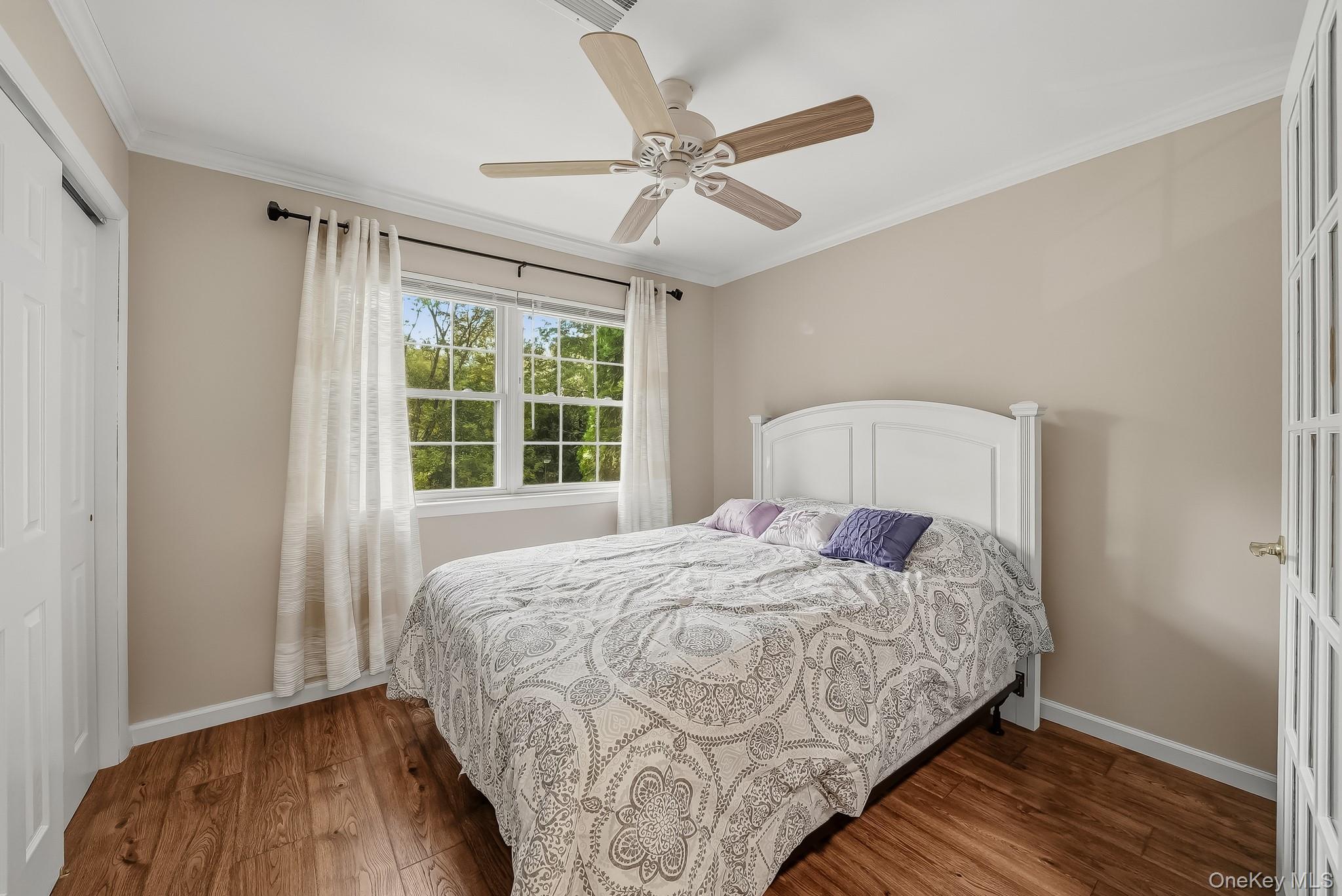 446 Somerset Drive, Unit L photo 24