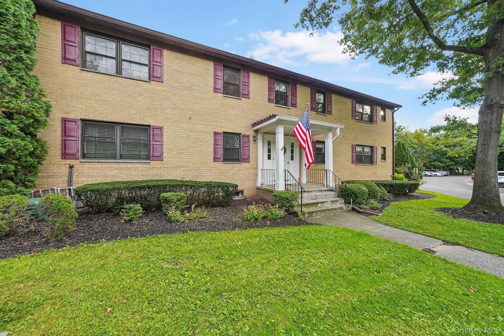 446 Somerset Drive, Unit L photo 40
