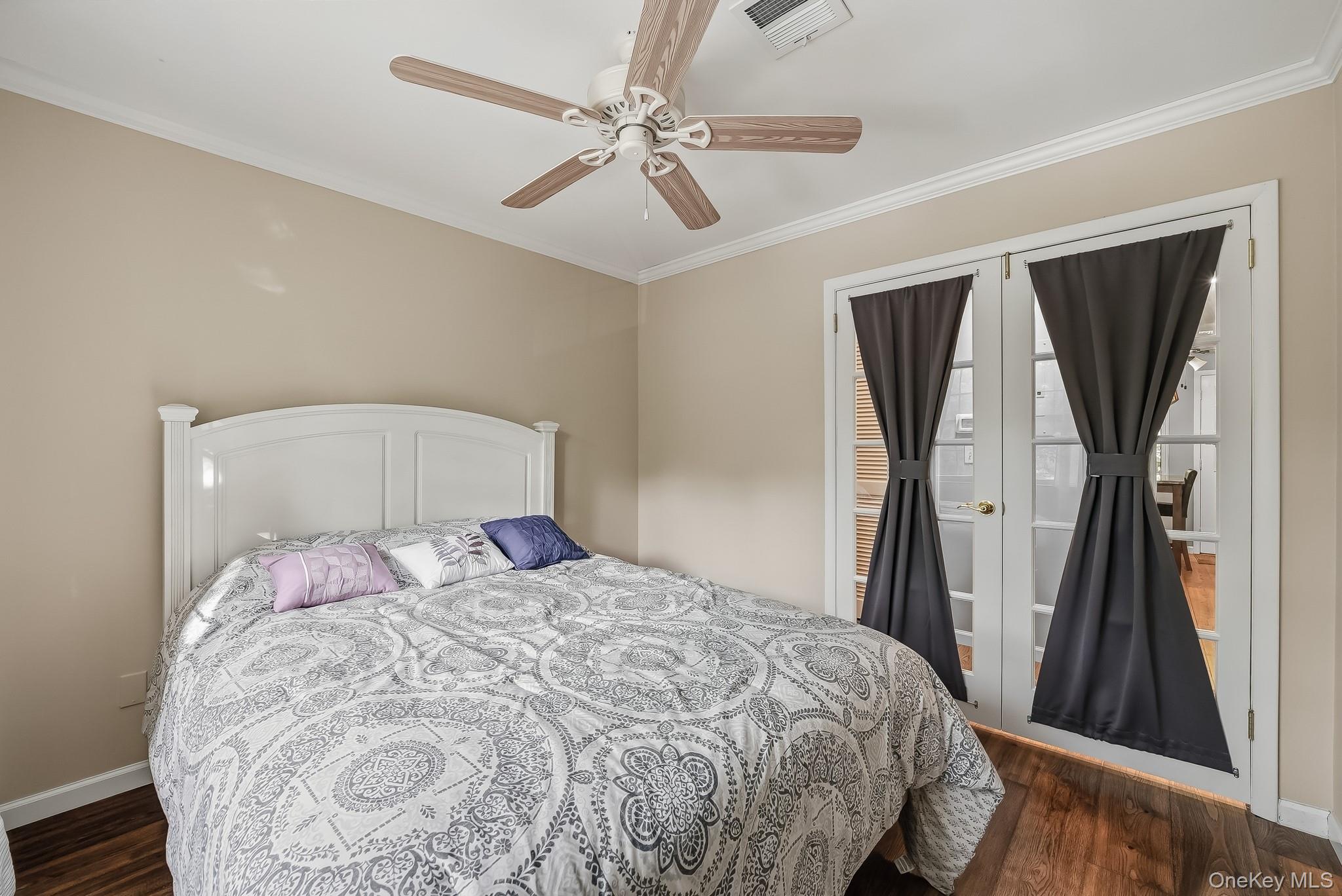 446 Somerset Drive, Unit L photo 26