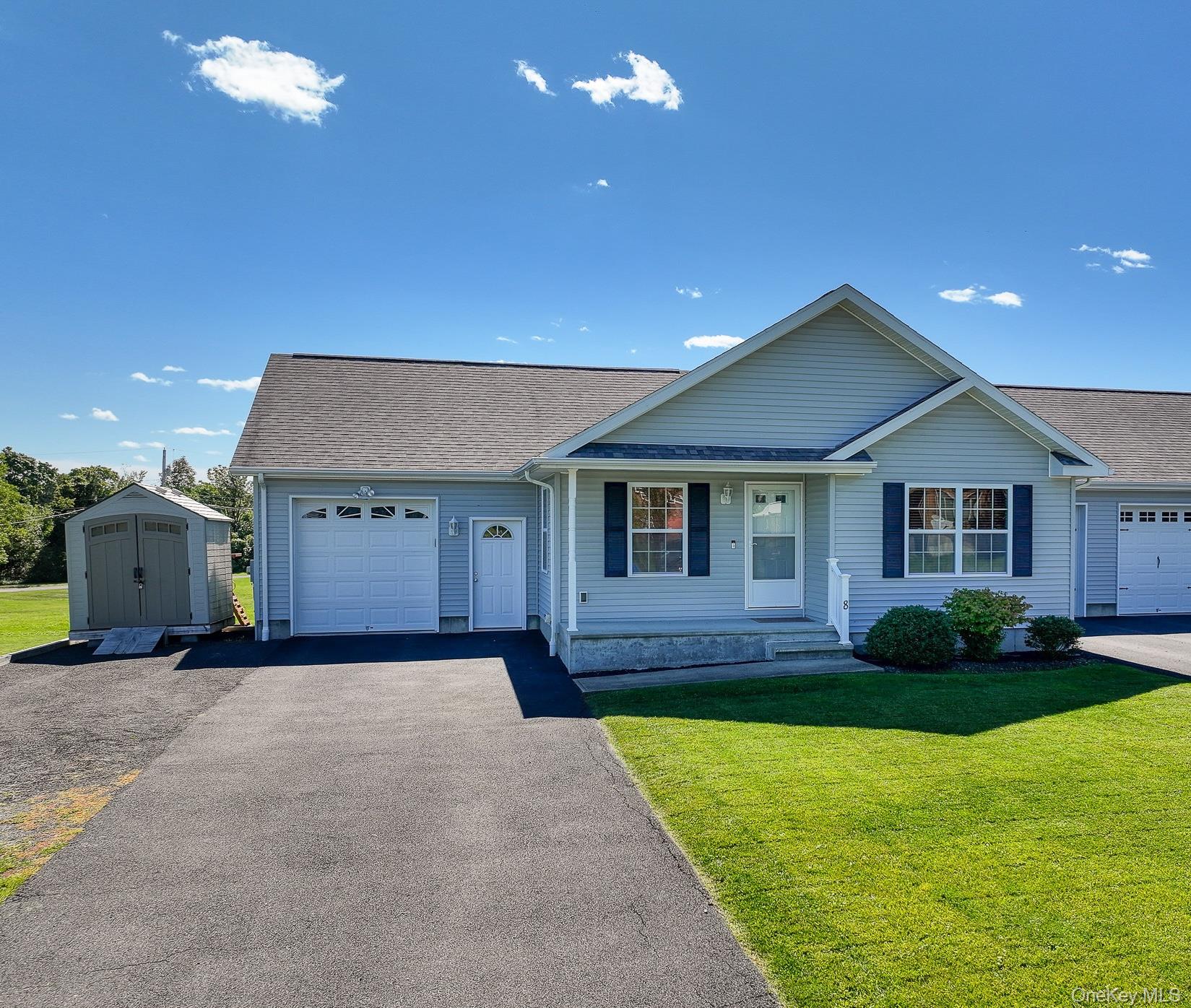 8 Quincy Stowell Court – For Sale