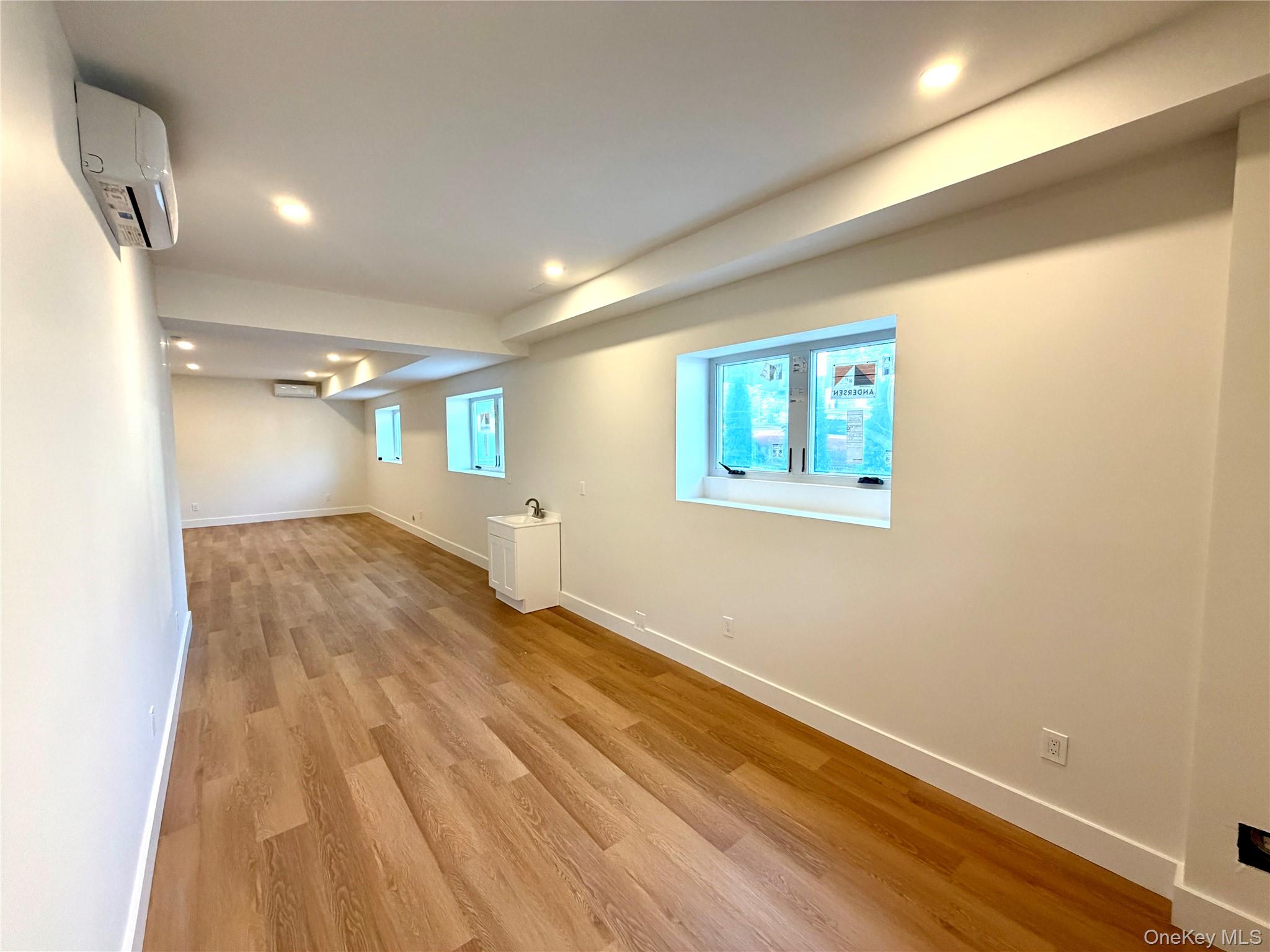 44 New Avenue – For Rent photo 31