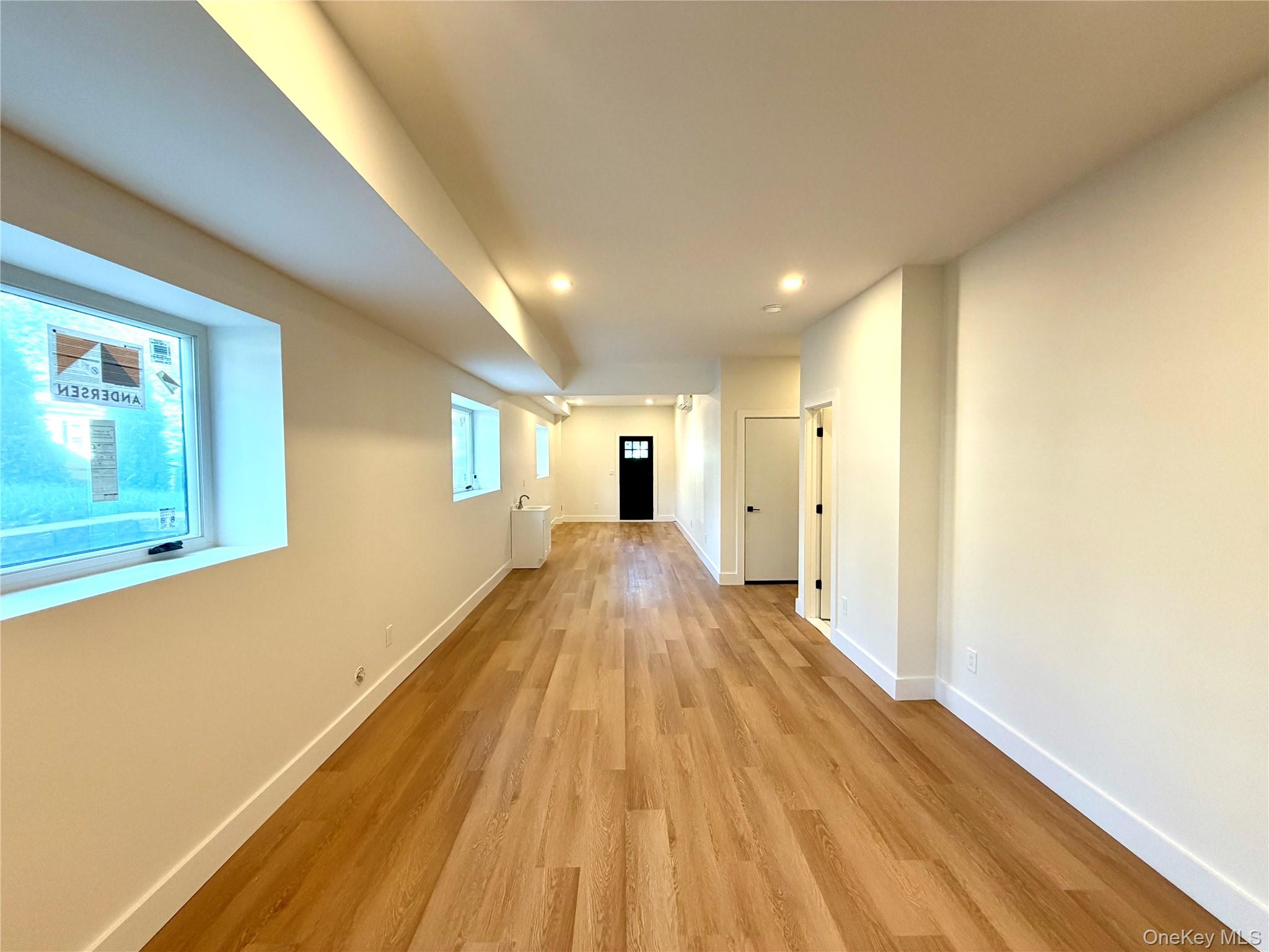 44 New Avenue – For Rent photo 29