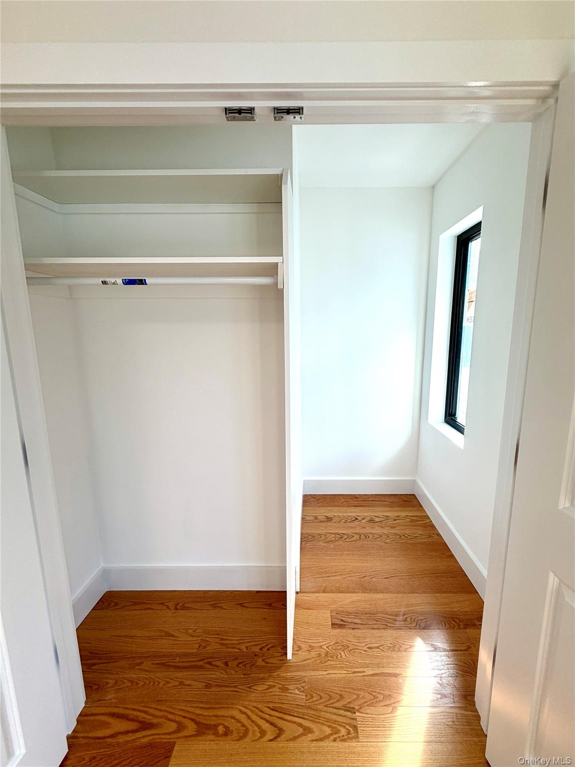 44 New Avenue – For Rent photo 13