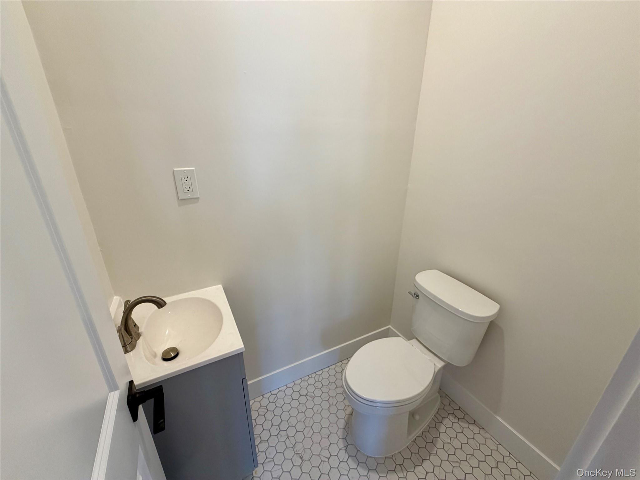 44 New Avenue – For Rent photo 30