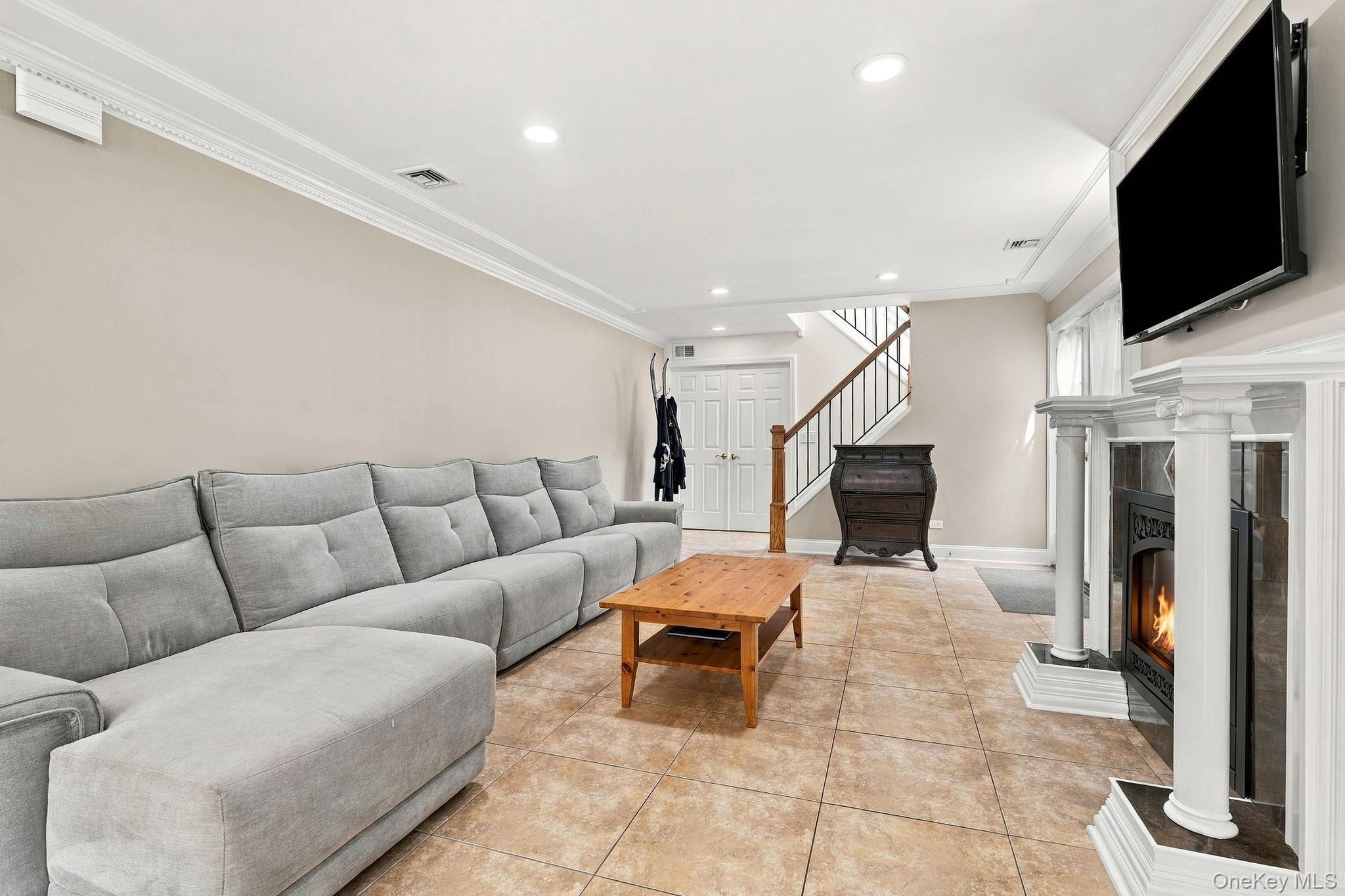611 Knollwood Road – For Sale photo 11