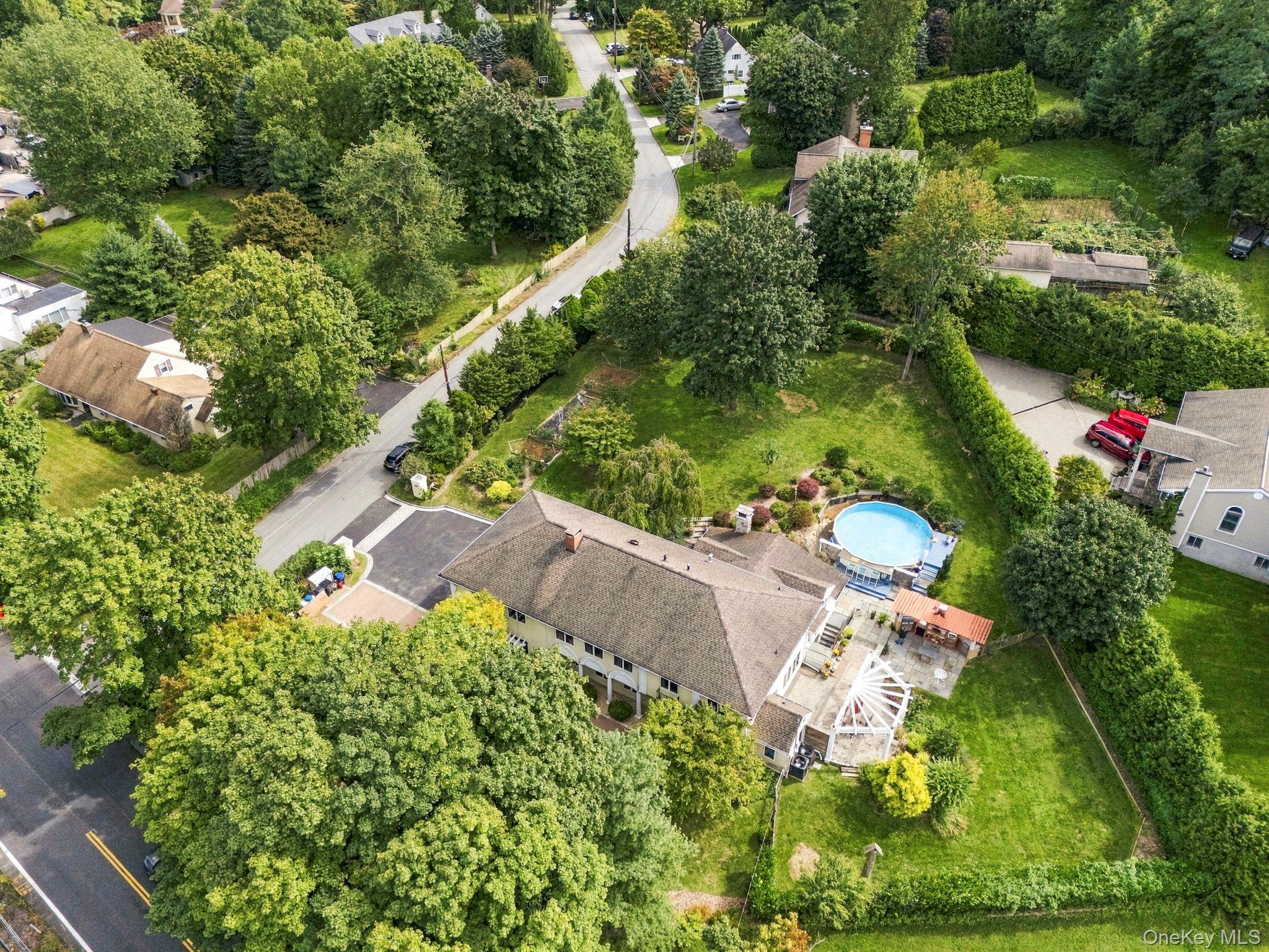 611 Knollwood Road – For Sale photo 48