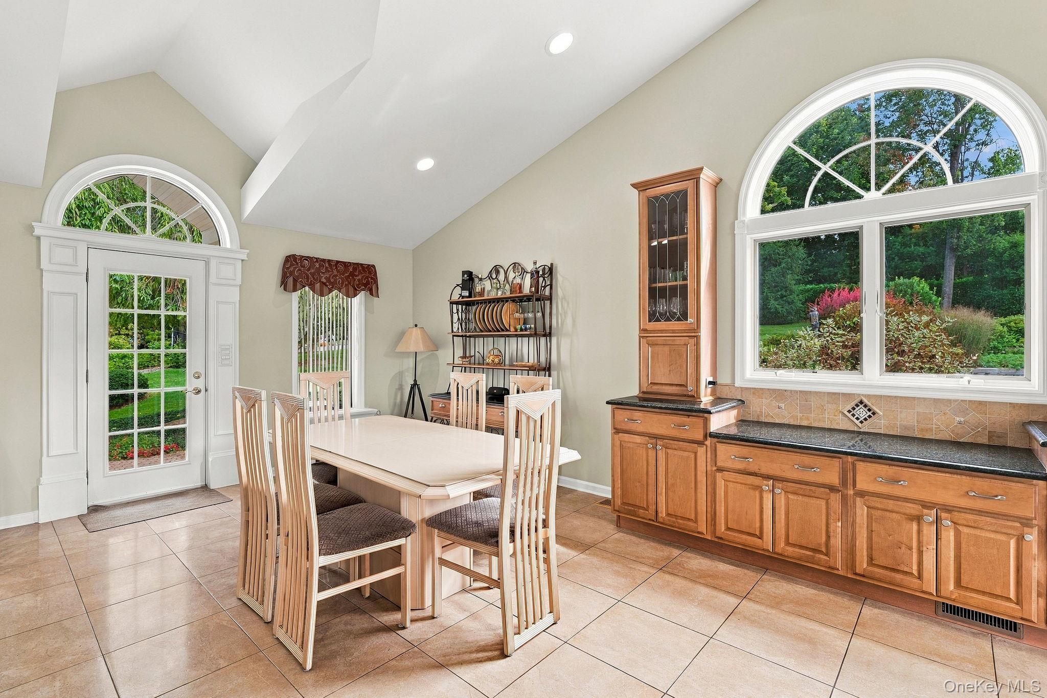 611 Knollwood Road – For Sale photo 17