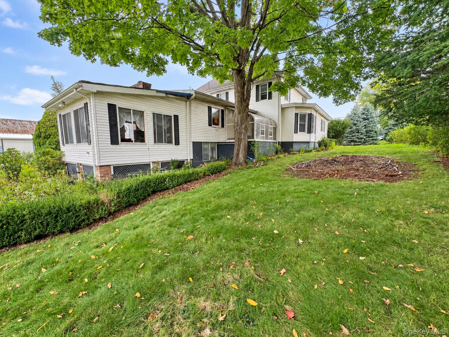 39 Maple Avenue – For Sale photo 6