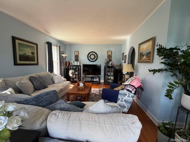 4 Marion Avenue – For Sale photo 4