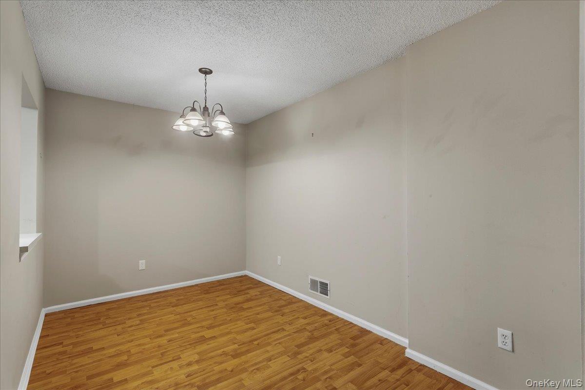 26 Edinburgh Drive – For Sale photo 10