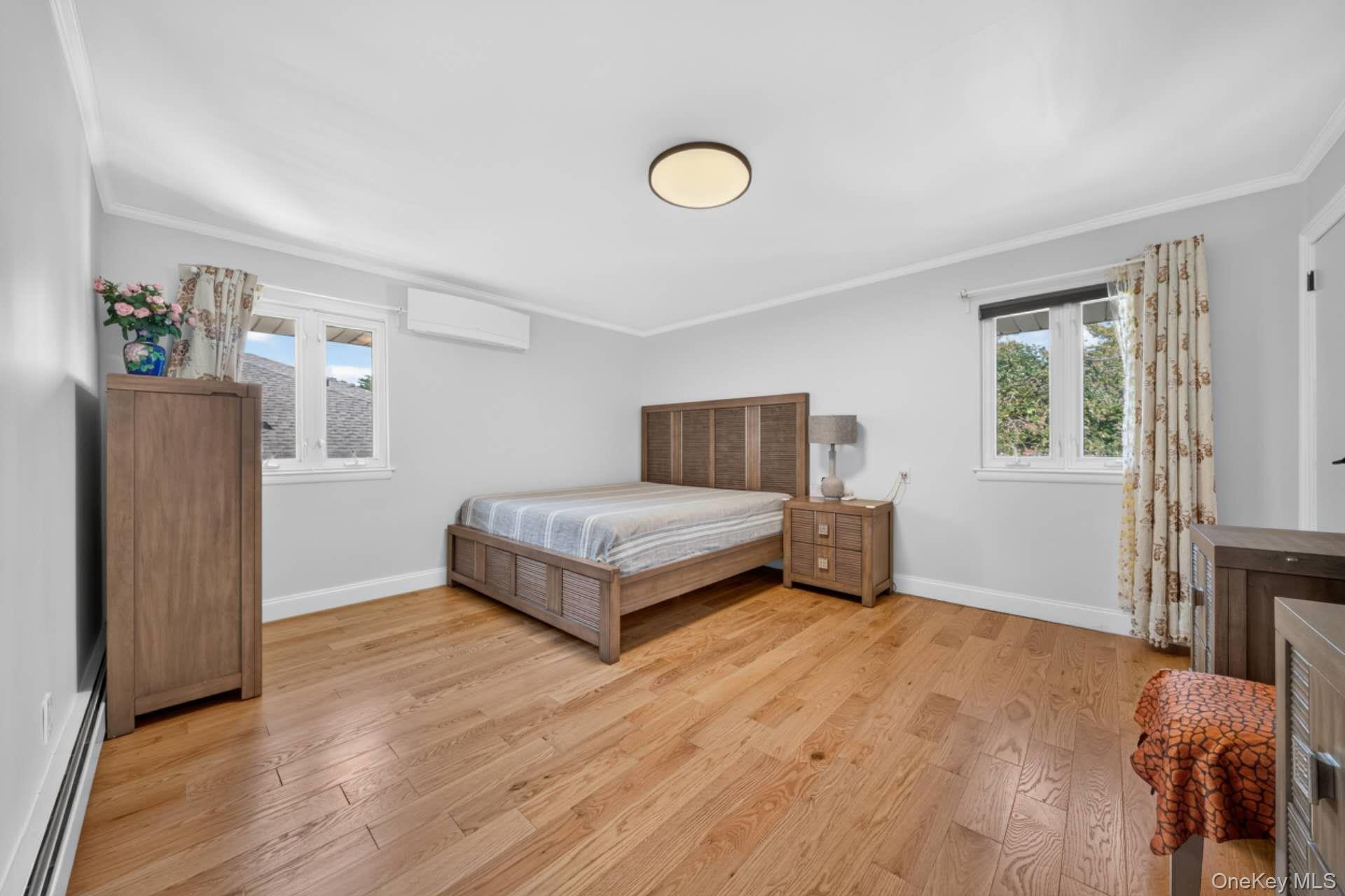 76 Marcus Avenue – For Sale photo 7