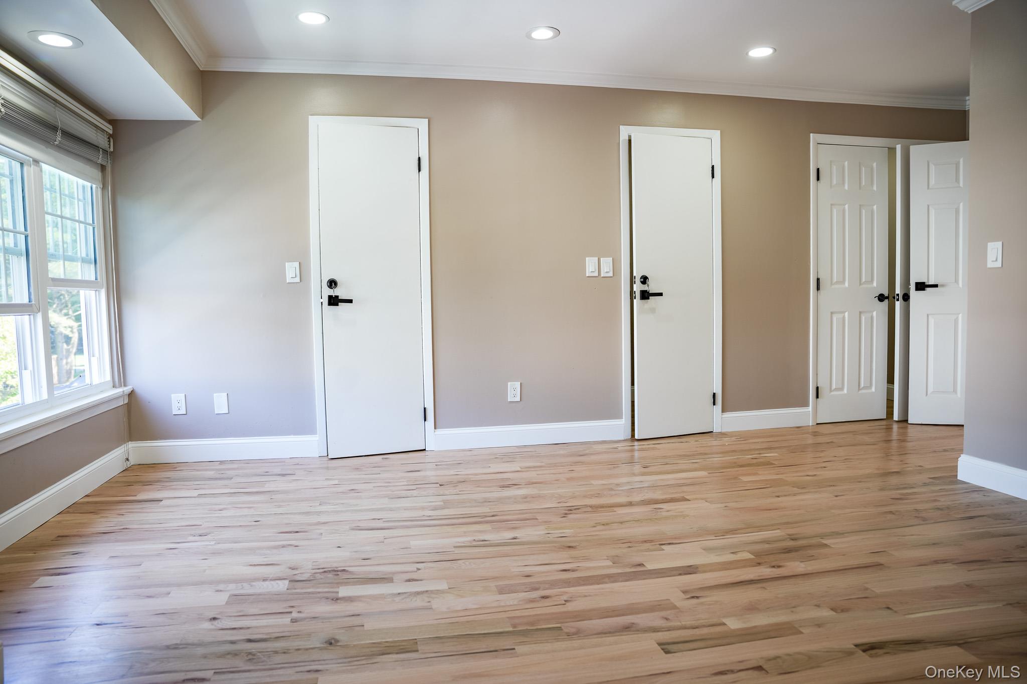 105 Glen Way – For Sale photo 14