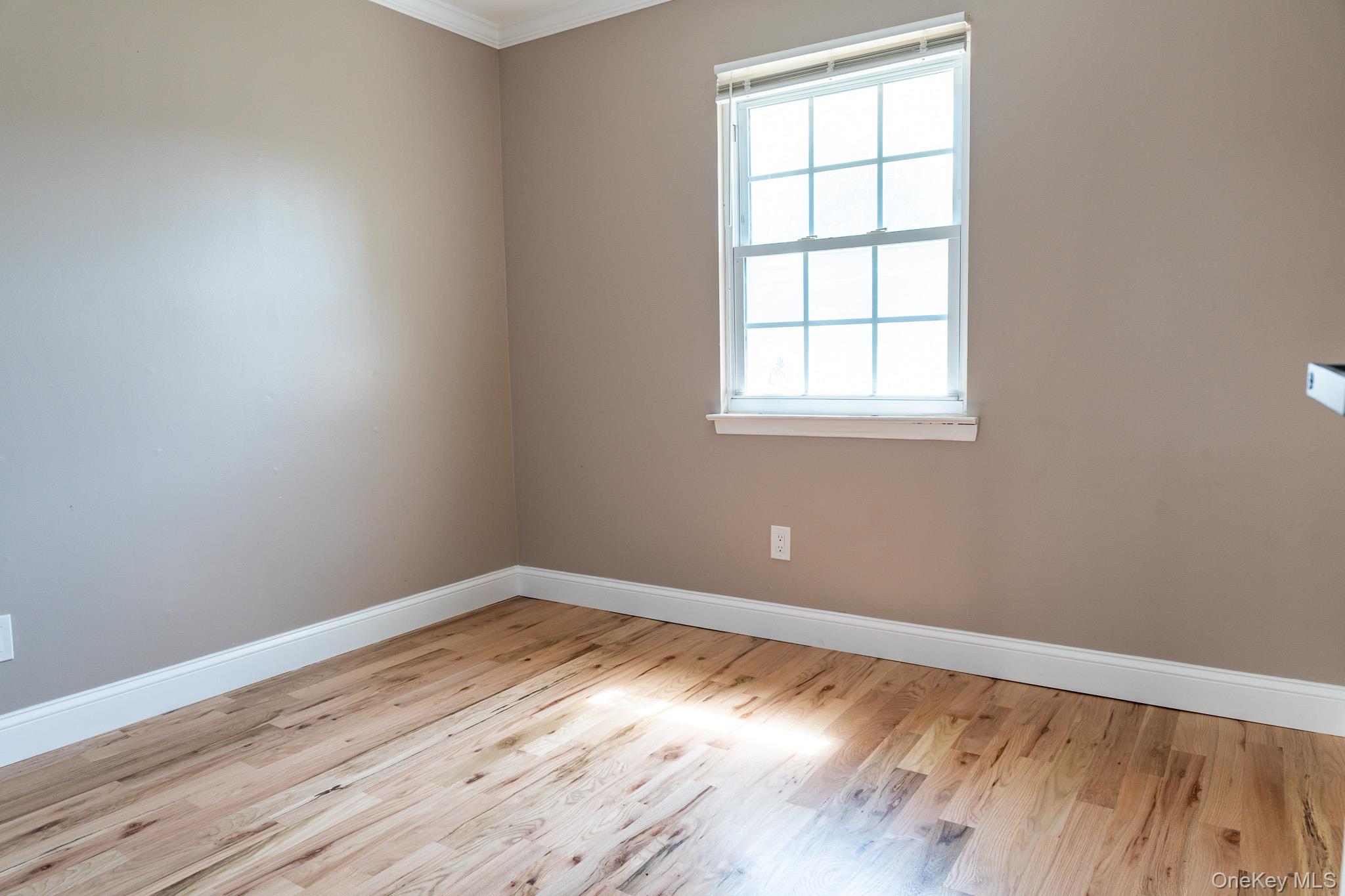 105 Glen Way – For Sale photo 12
