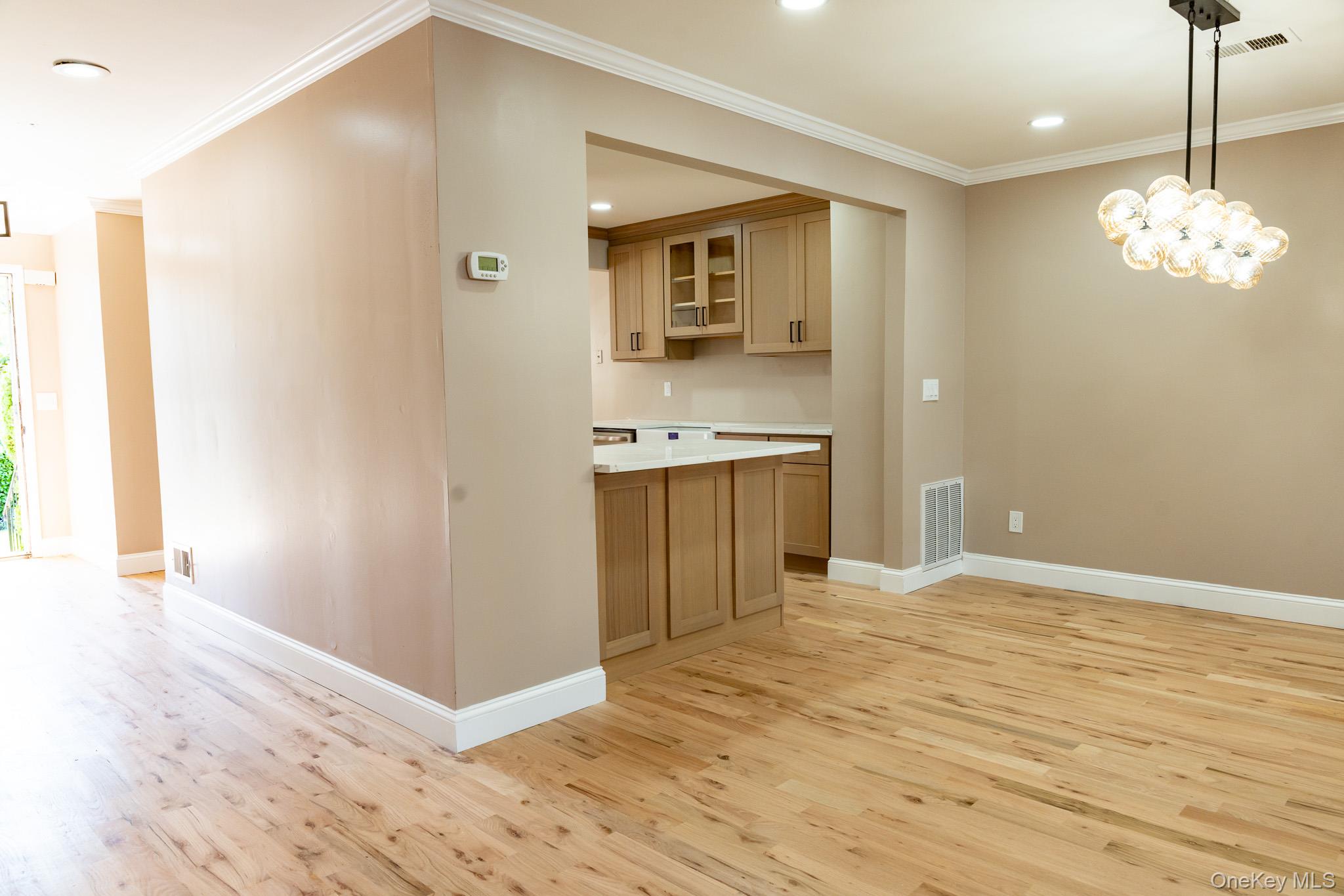 105 Glen Way – For Sale photo 10