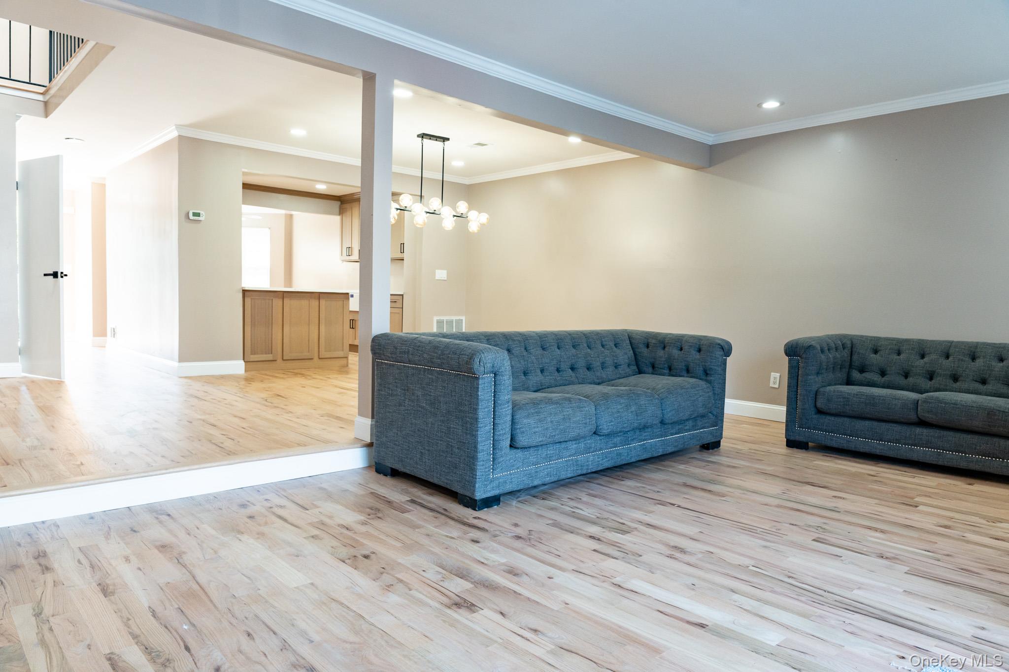 105 Glen Way – For Sale photo 7