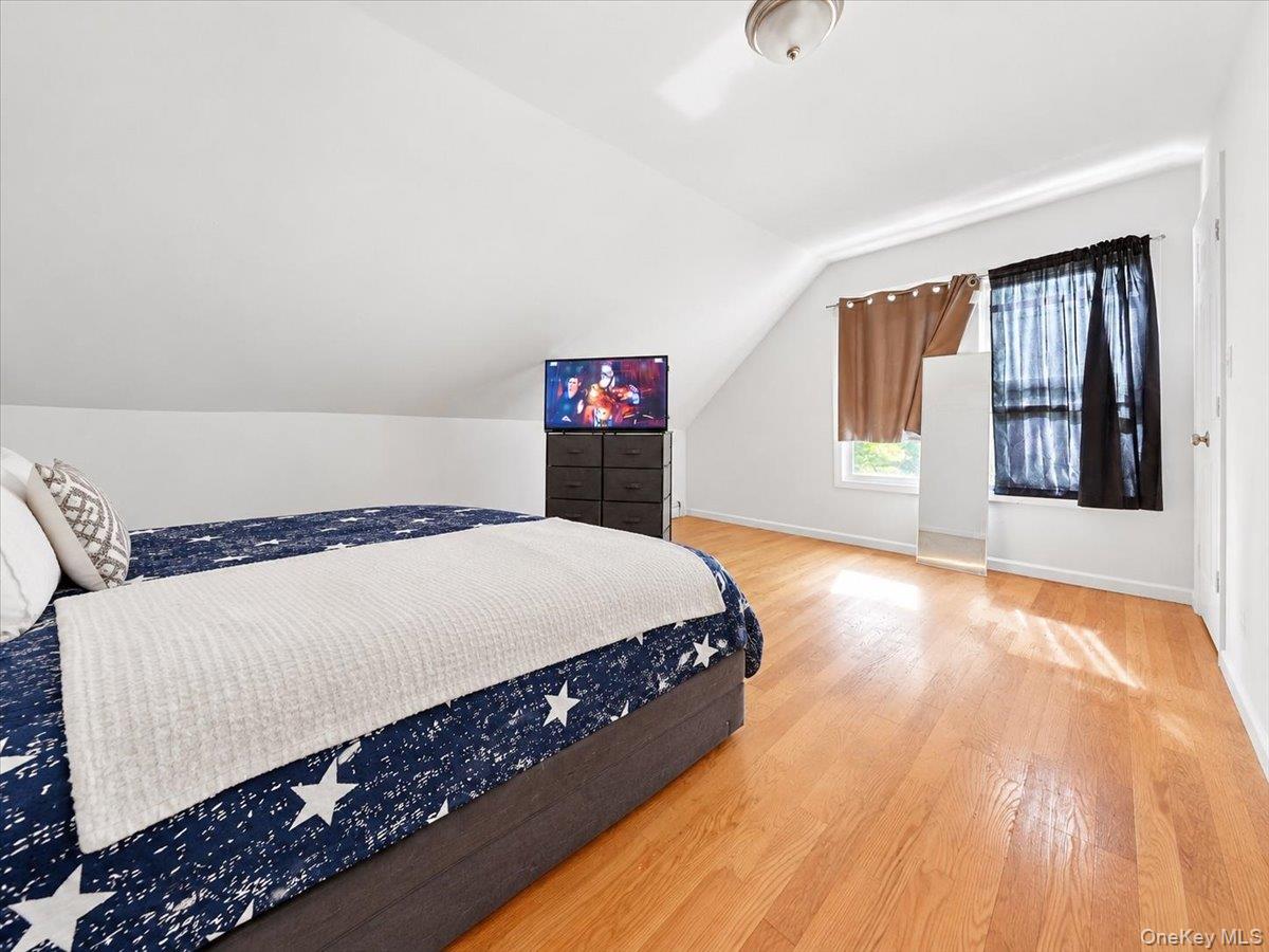 445 S 8th Avenue – For Sale photo 7