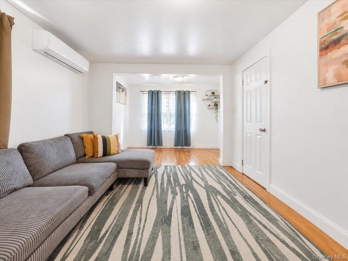 445 S 8th Avenue – For Sale photo 15