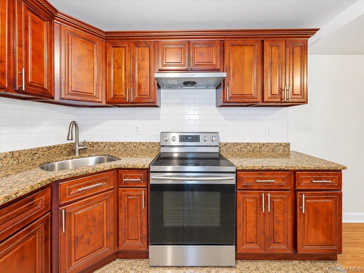 445 S 8th Avenue – For Sale photo 20