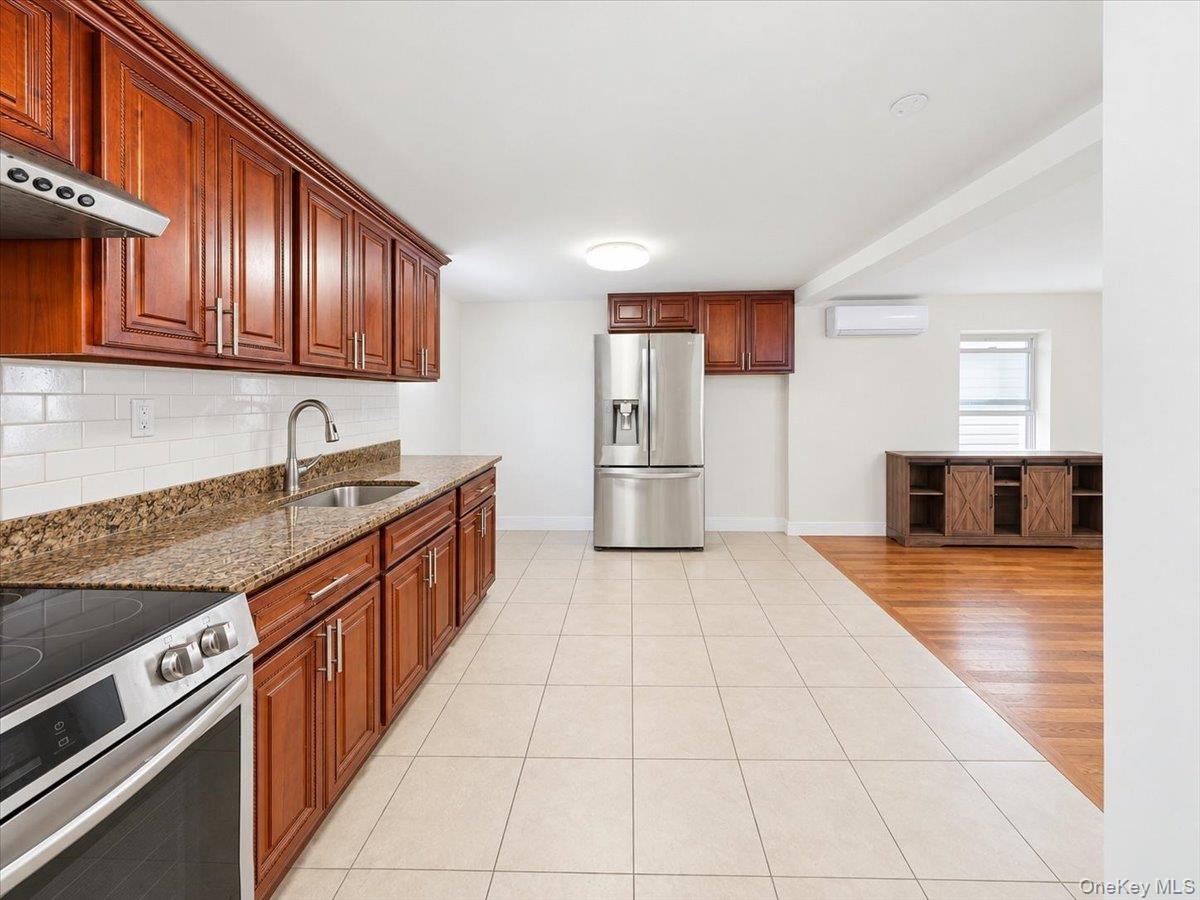 445 S 8th Avenue – For Sale photo 25