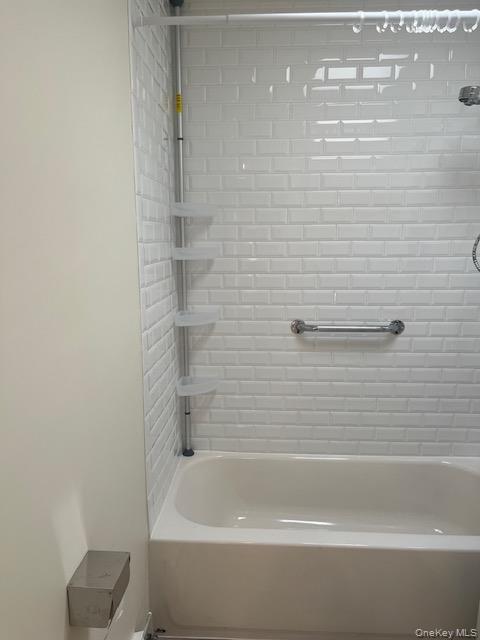 45-11 Little Neck Parkway – For Rent photo 6