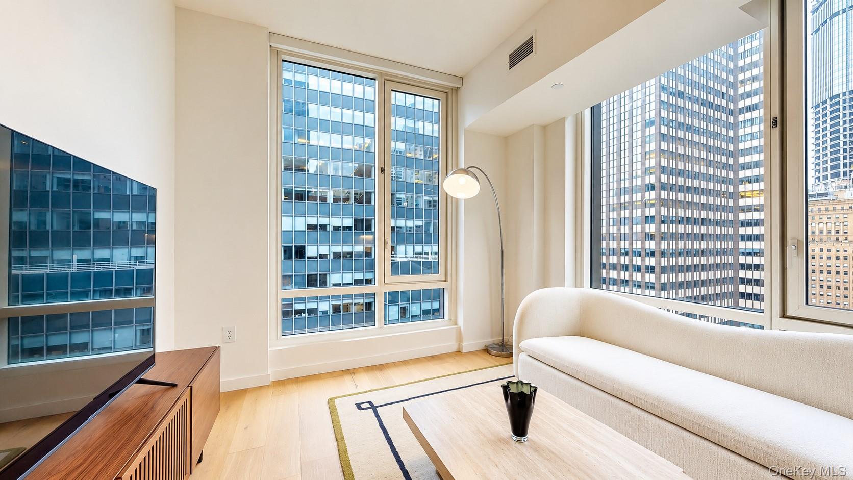 135 E 47TH Street, Unit 22F photo 14