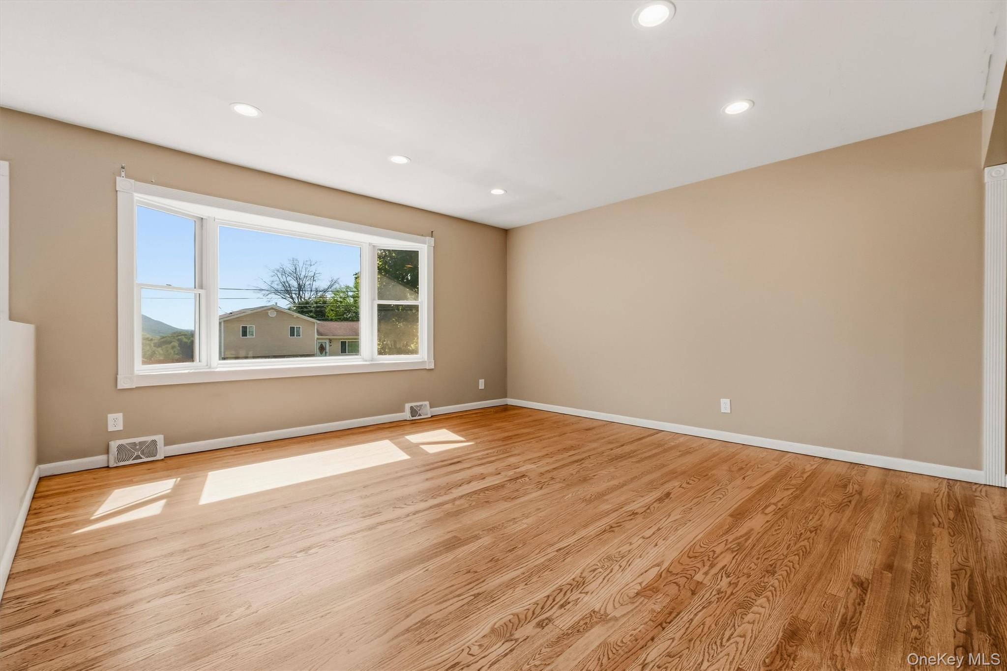 29 Cumberland Road – For Sale photo 4