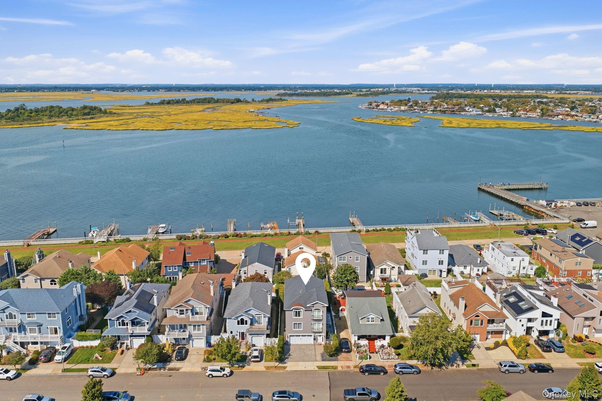 241 W Pine Street – For Sale photo 3