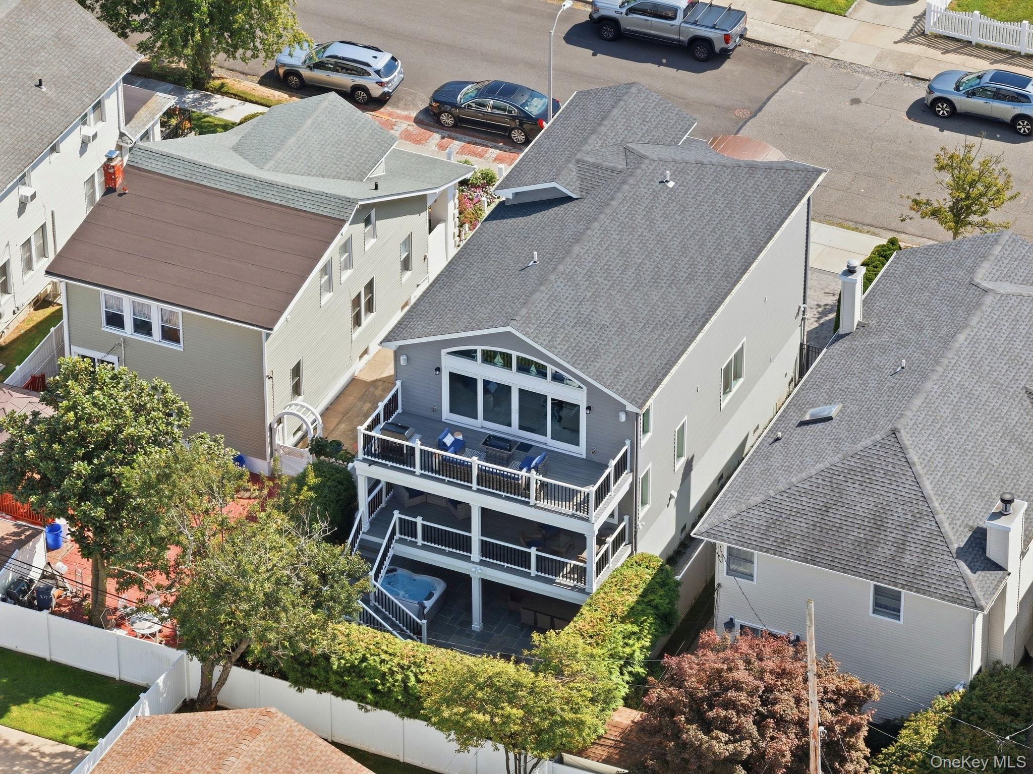 241 W Pine Street – For Sale photo 42