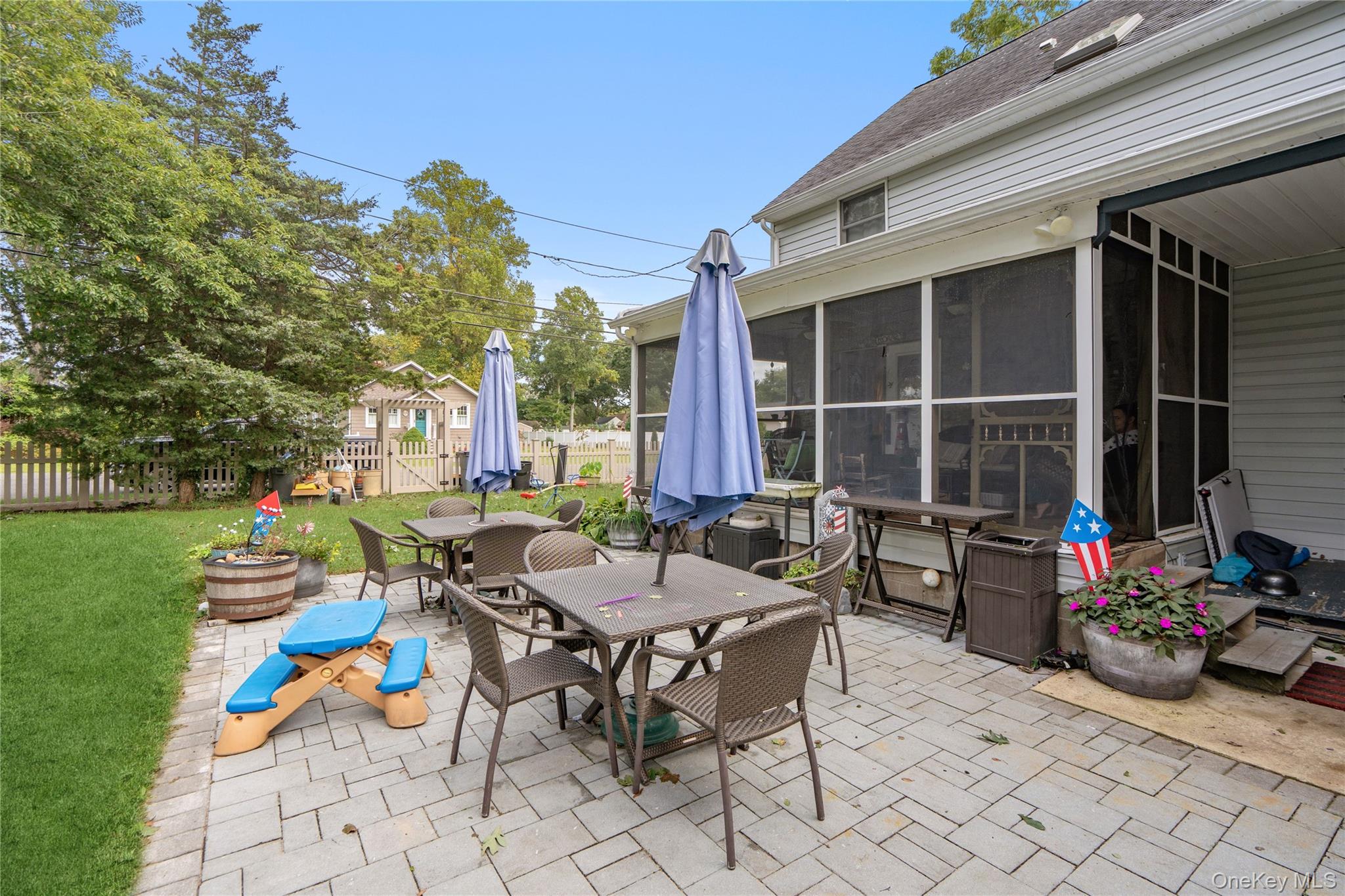 84 Tower Street – For Sale photo 40