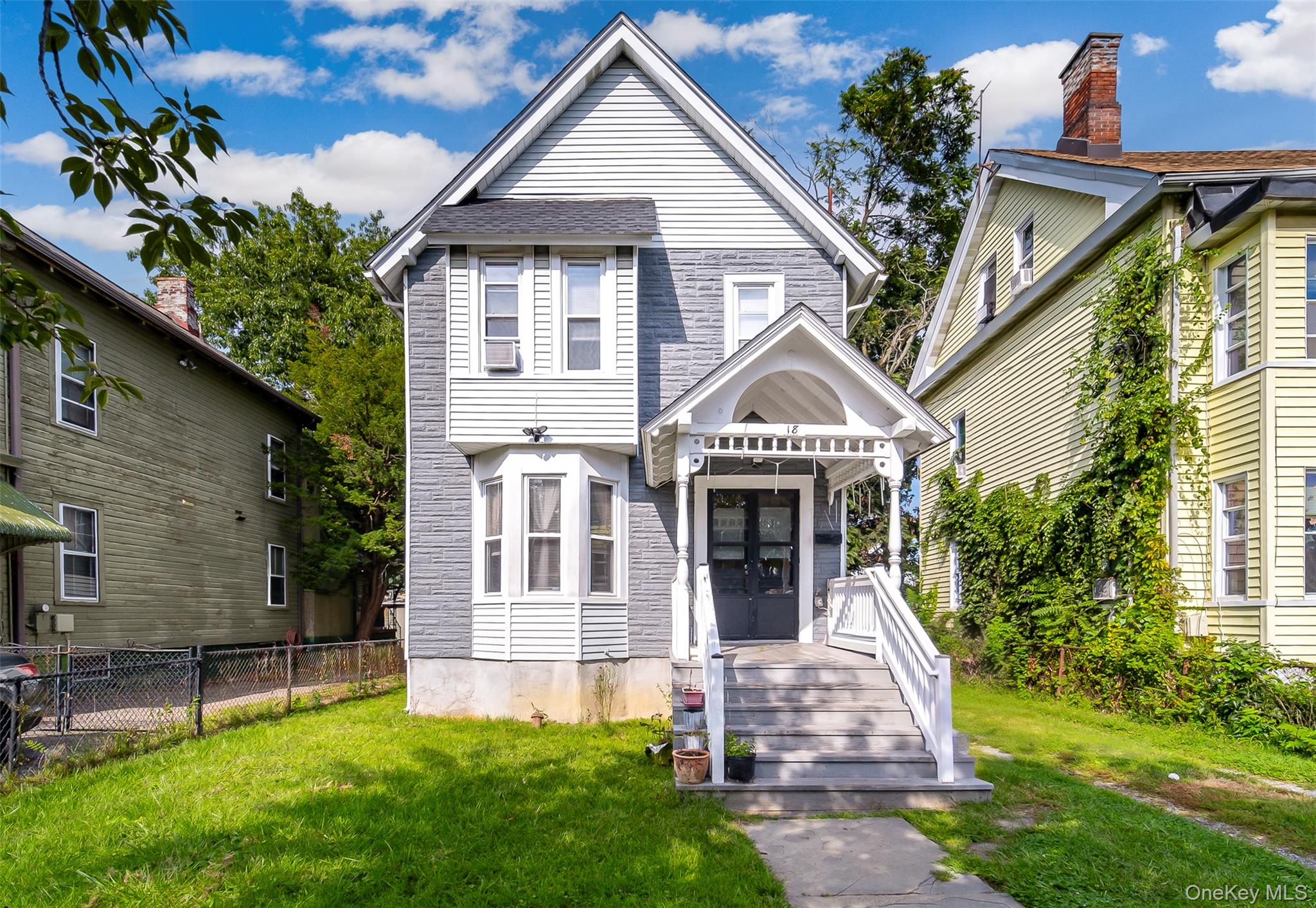 18 Harrison Street – For Sale photo 2