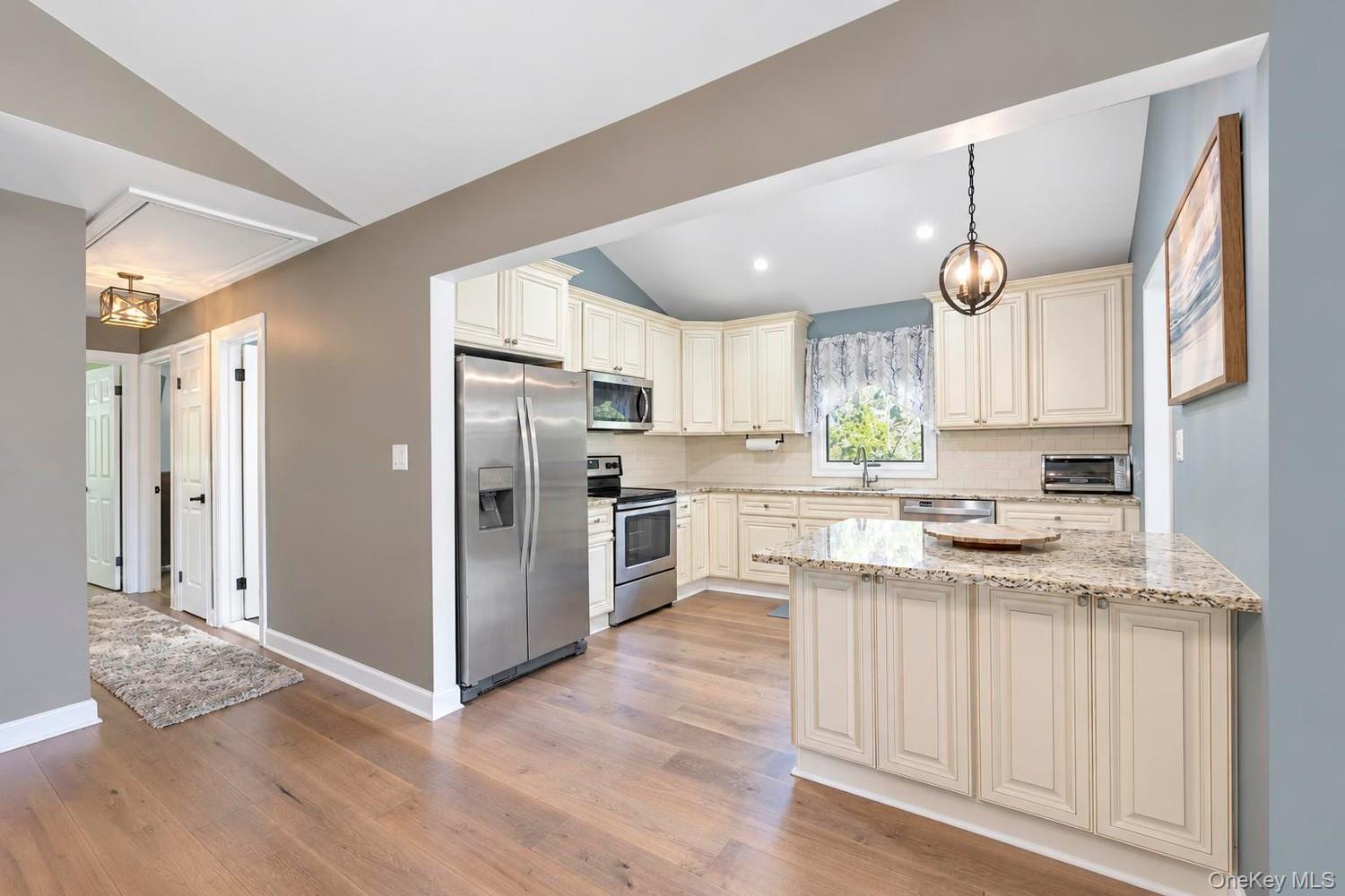 175 Stuyvesant Road – For Sale photo 13