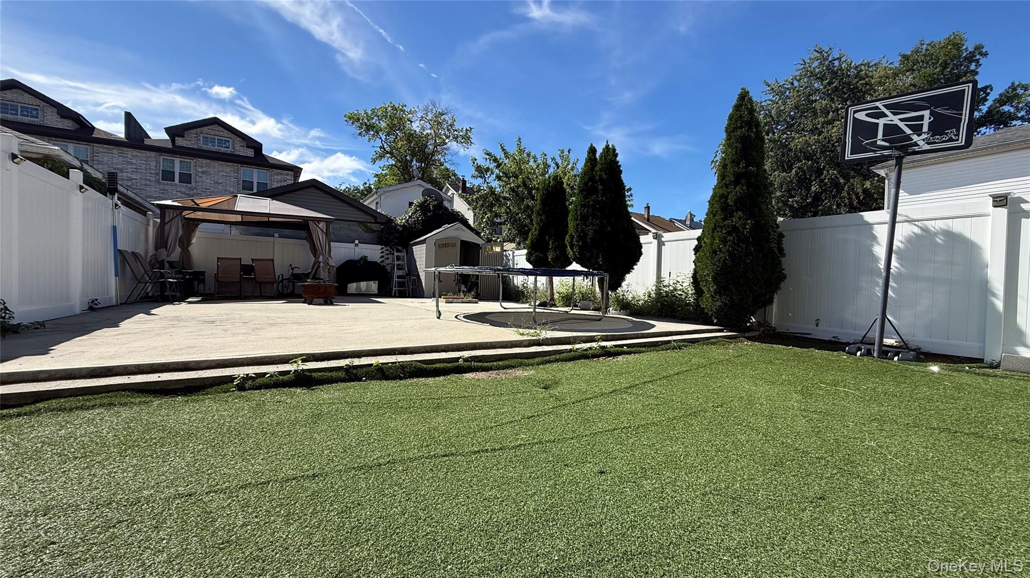 160-30 76th Road – For Sale photo 10