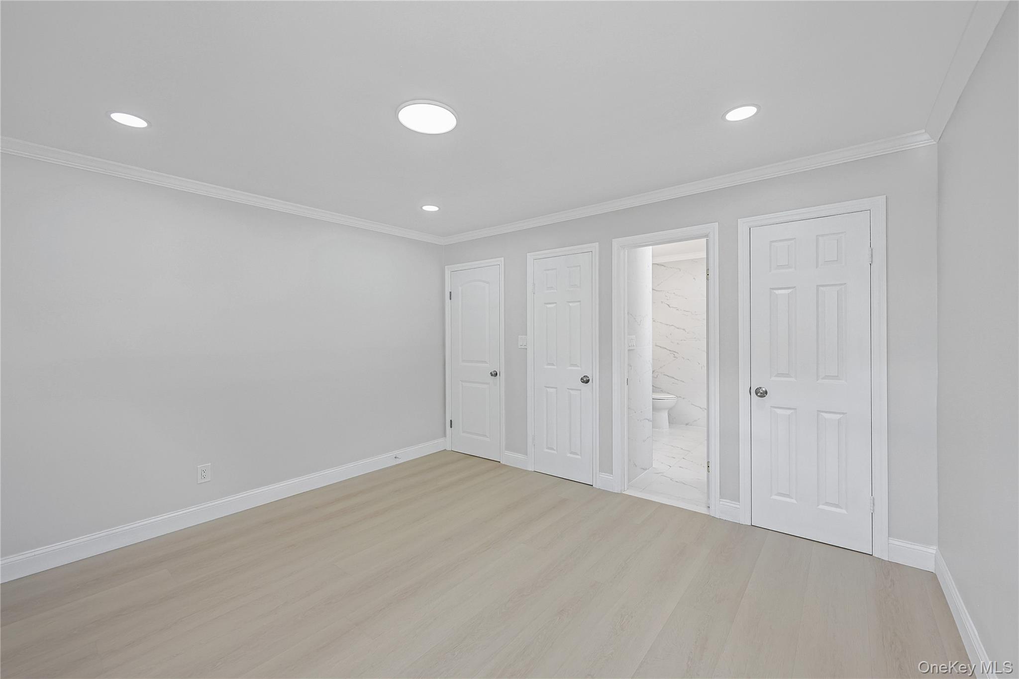 14 Arcadia Drive – For Sale photo 27