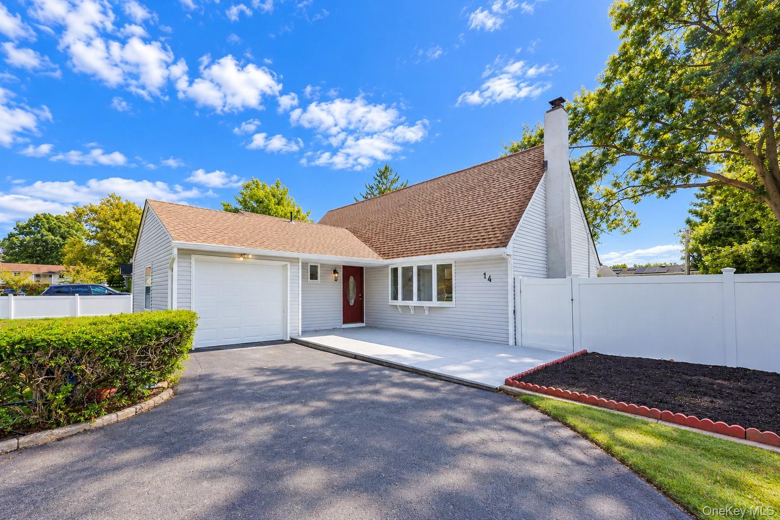14 Arcadia Drive – For Sale photo 3