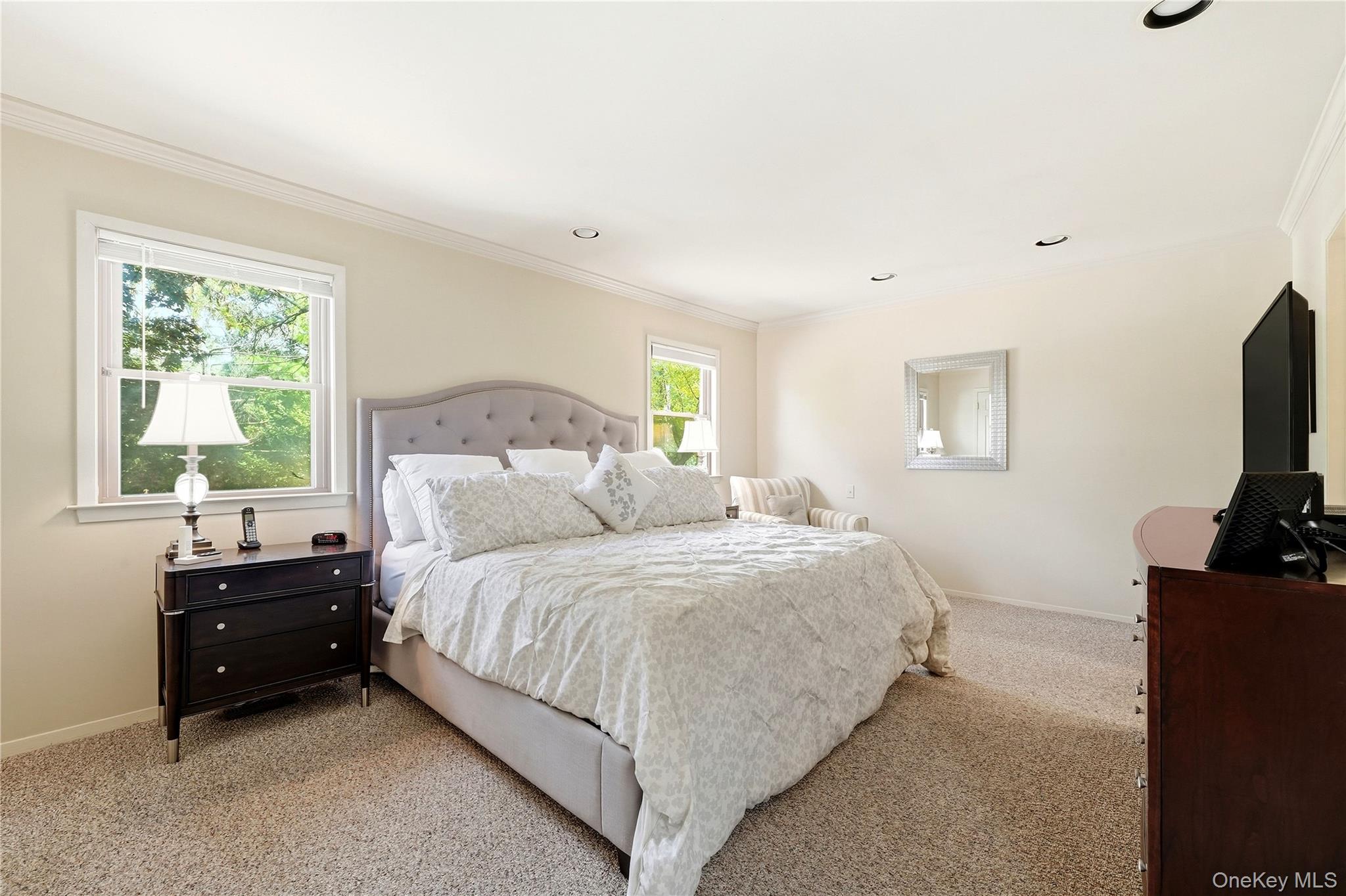 28 Hampton Court – For Rent photo 23