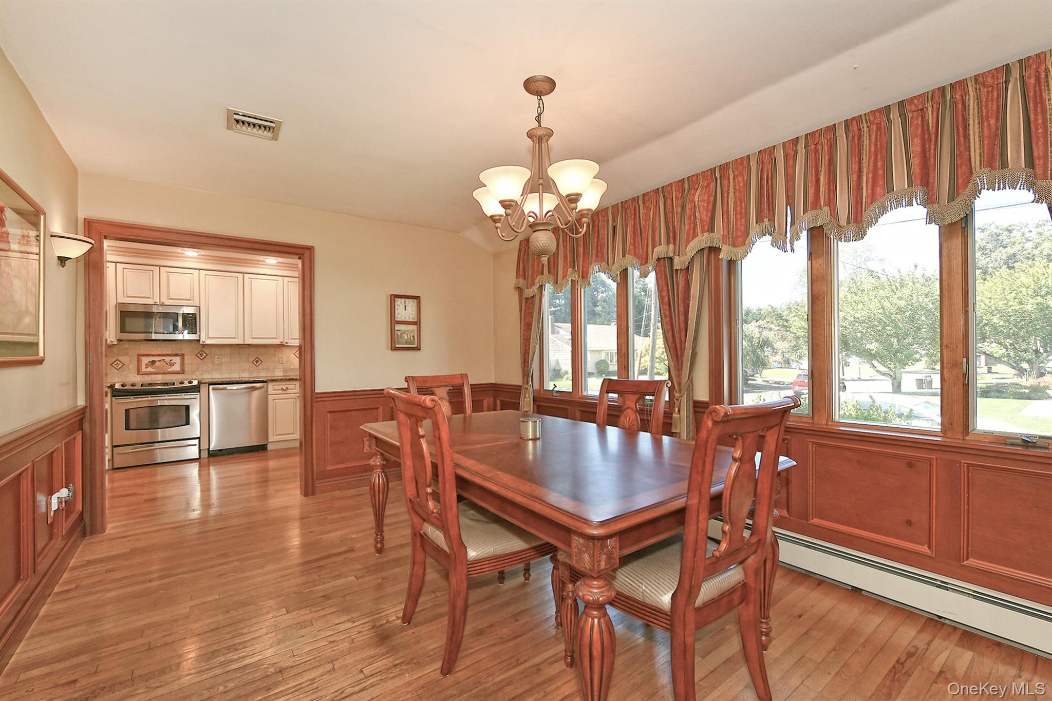 19 Court Drive – For Sale photo 9