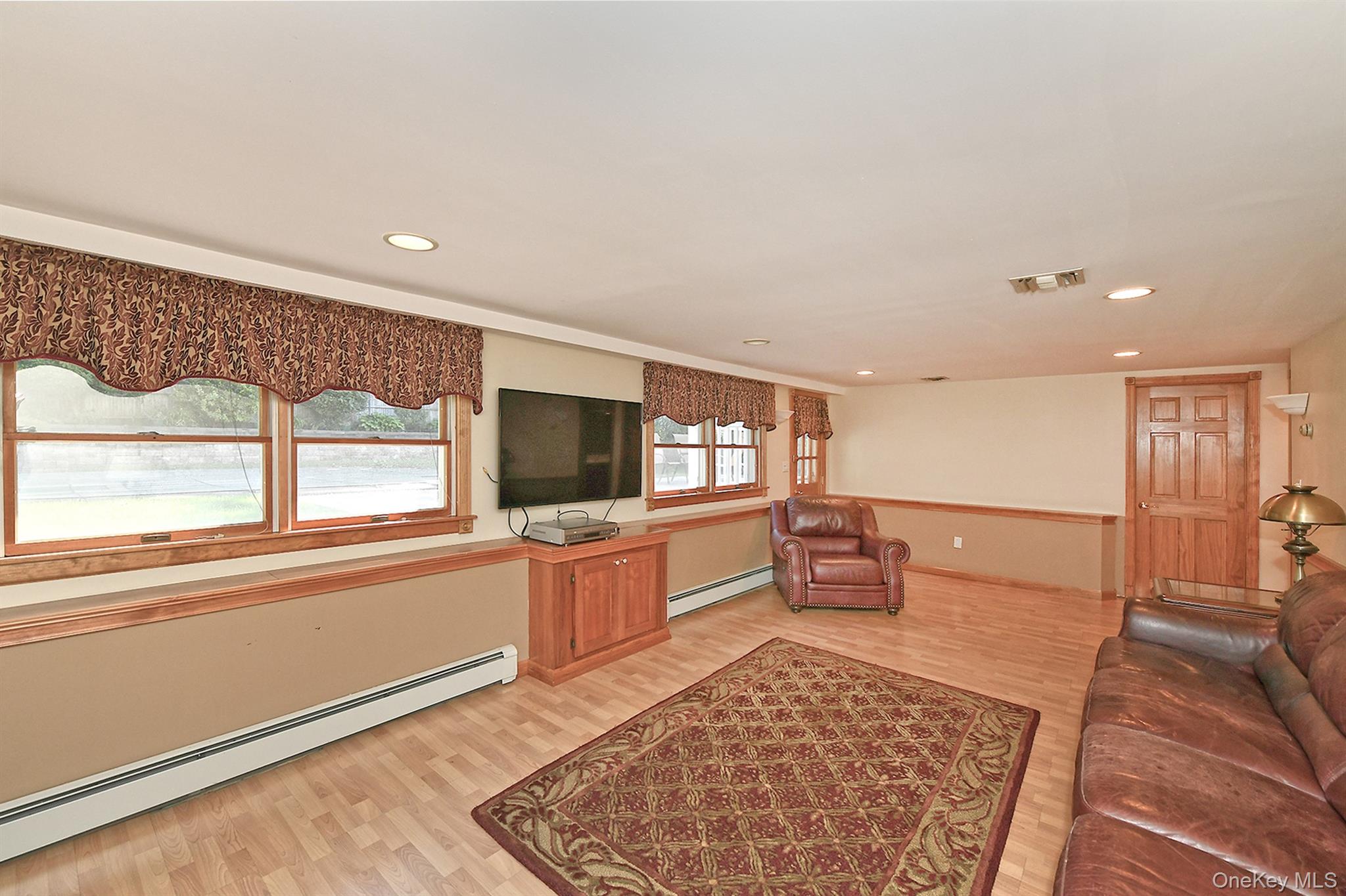 19 Court Drive – For Sale photo 15