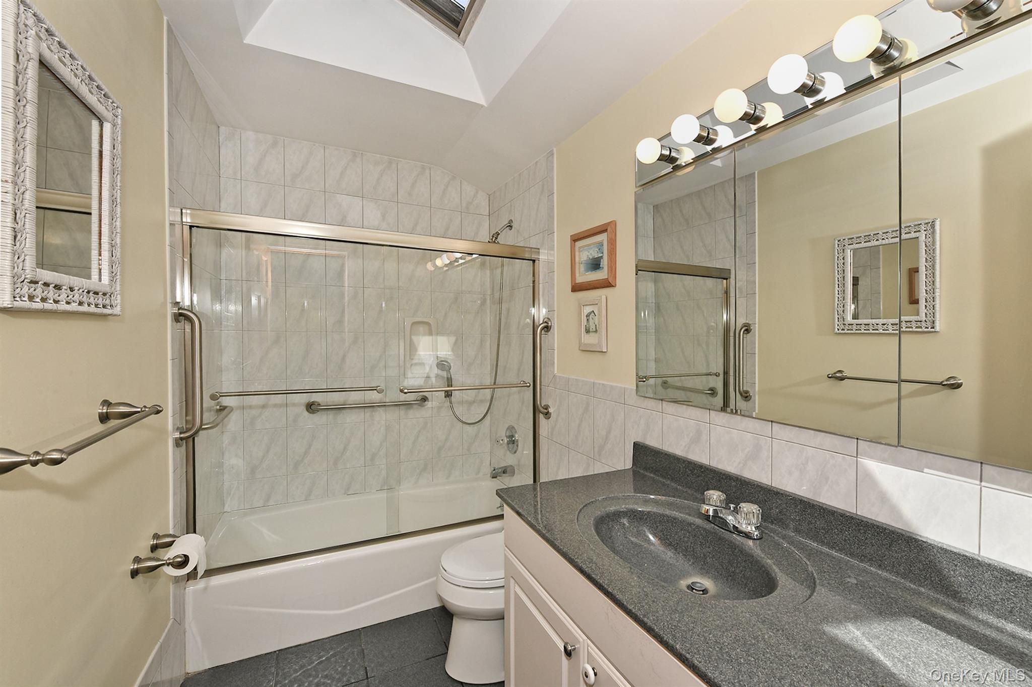 19 Court Drive – For Sale photo 18