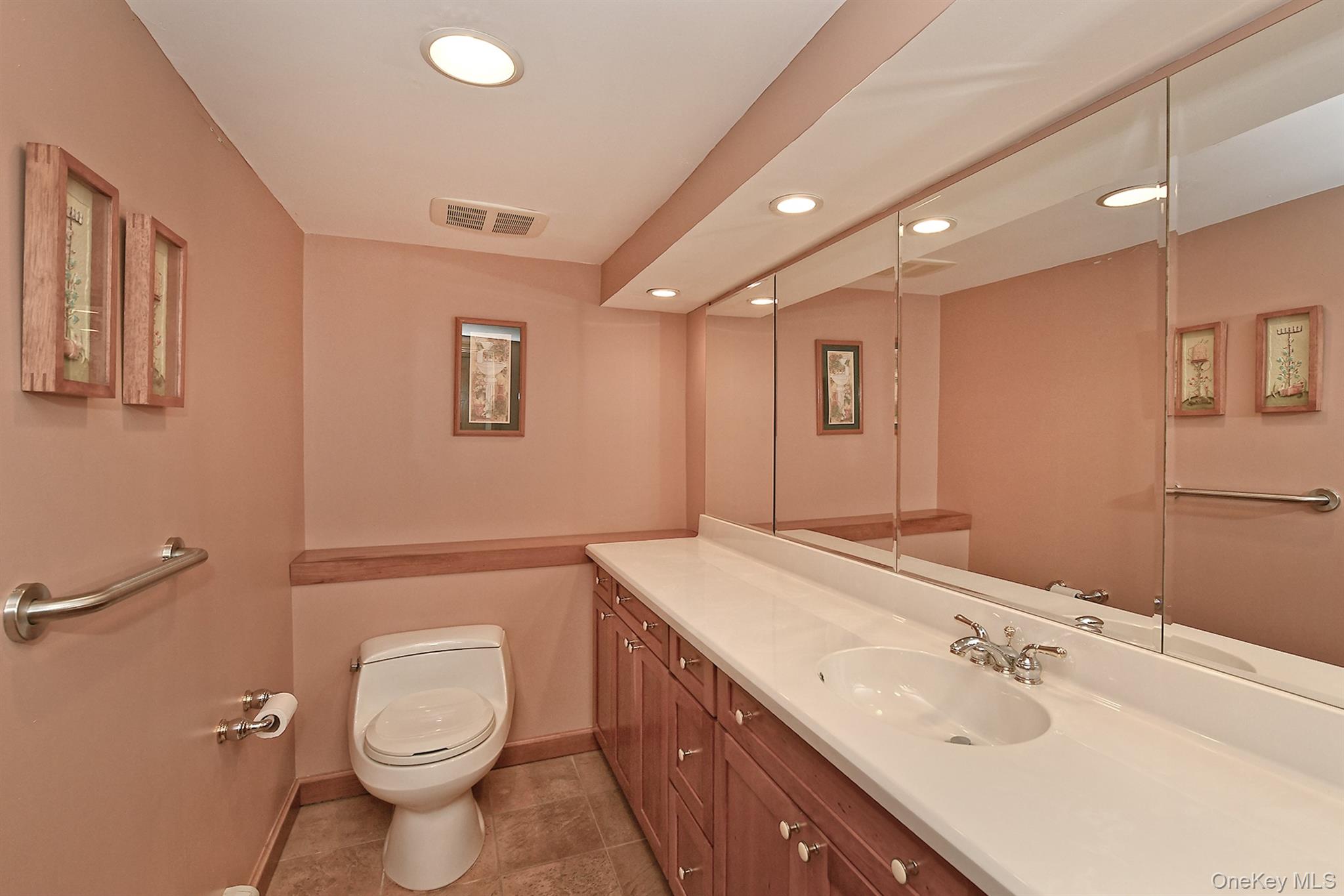 19 Court Drive – For Sale photo 21